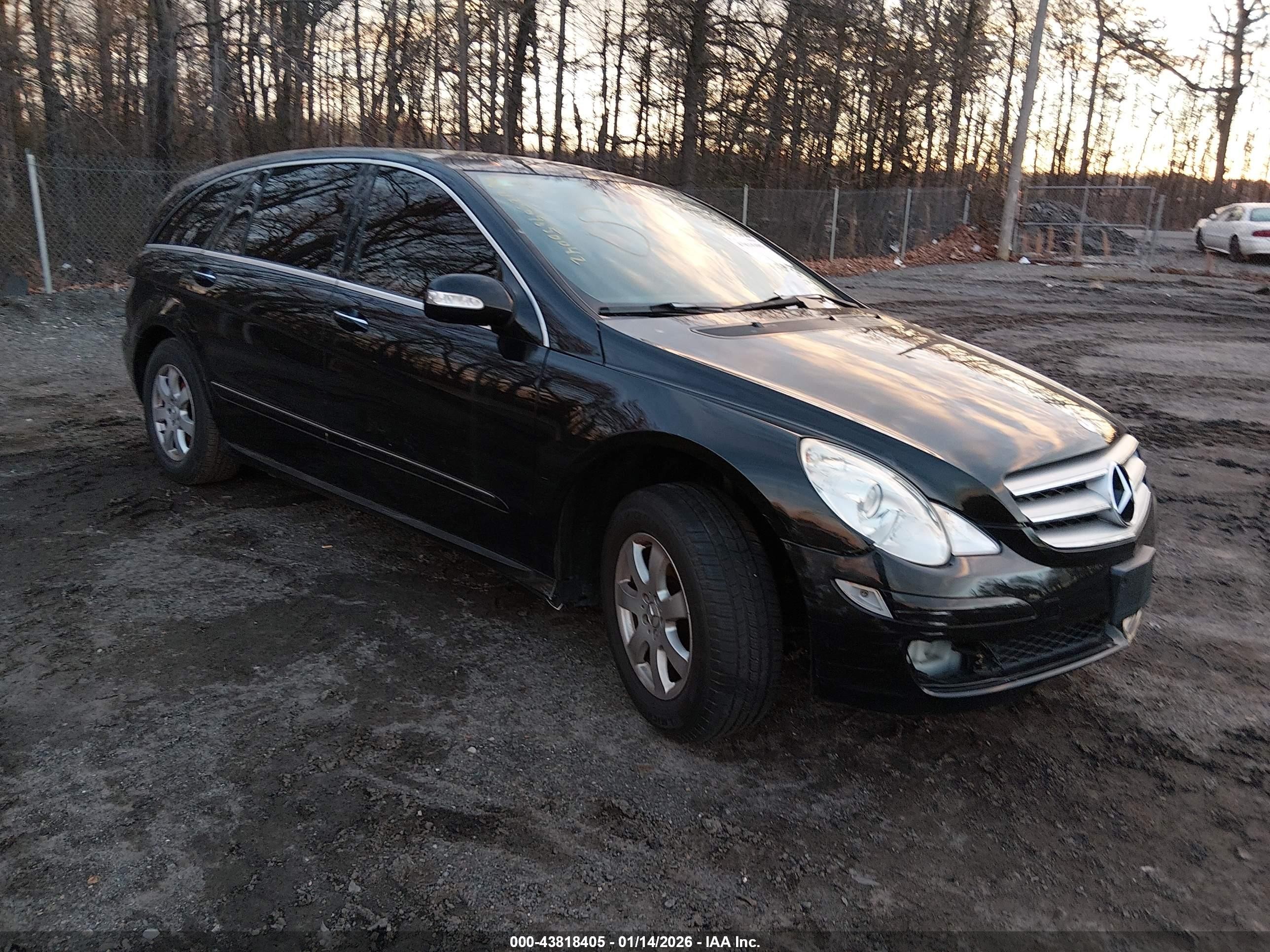2007 Mercedes-benz R 350 4matic Black vin: 4JGCB65EX7A048913