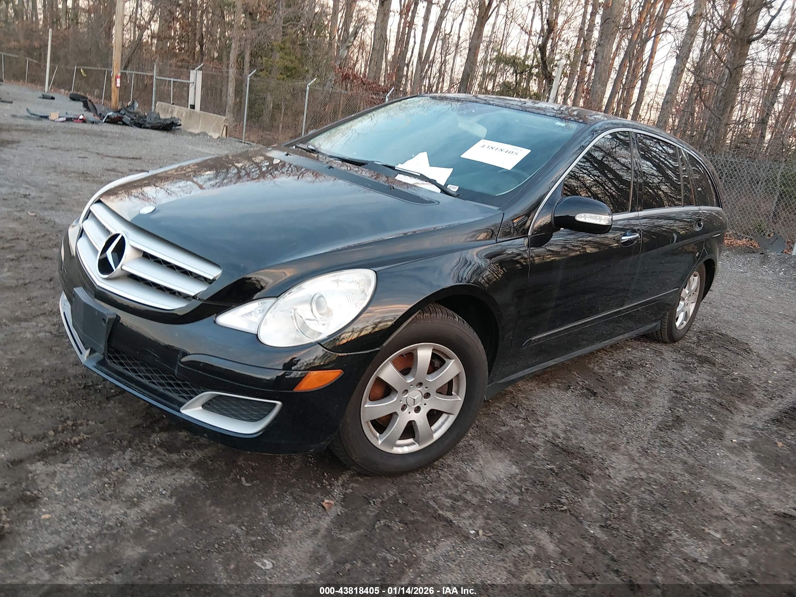 2007 Mercedes-benz R 350 4matic Black vin: 4JGCB65EX7A048913