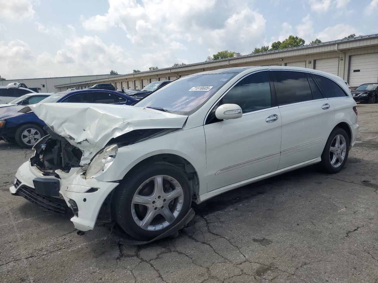 2008 Mercedes-benz R 350 White vin: 4JGCB65EX8A078611