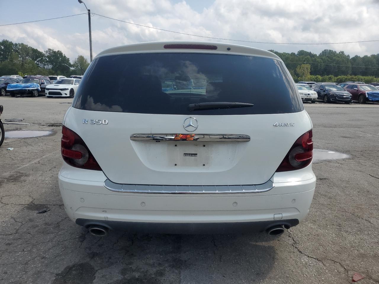 2008 Mercedes-benz R 350 White vin: 4JGCB65EX8A078611