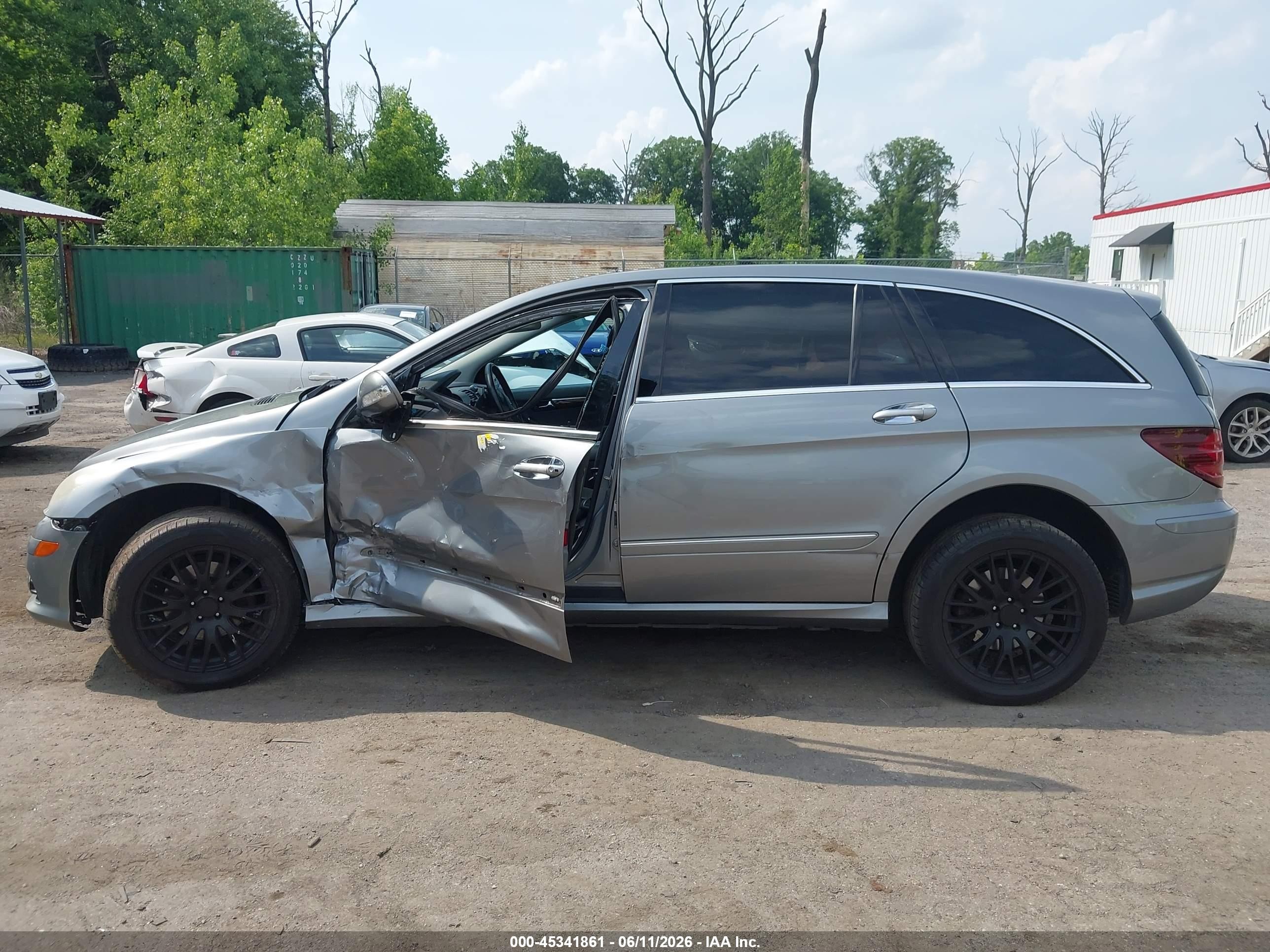 2010 Mercedes-benz R 350 4matic Gray vin: 4JGCB6FB1AA102272
