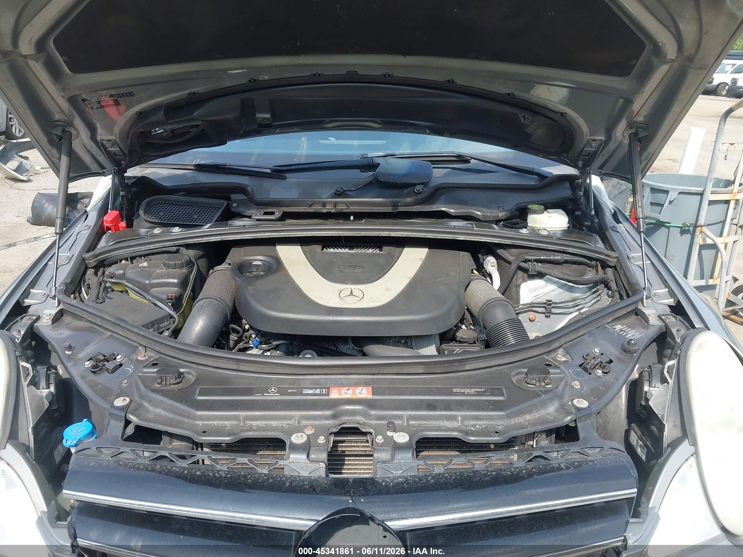 2010 Mercedes-benz R 350 4matic Gray vin: 4JGCB6FB1AA102272