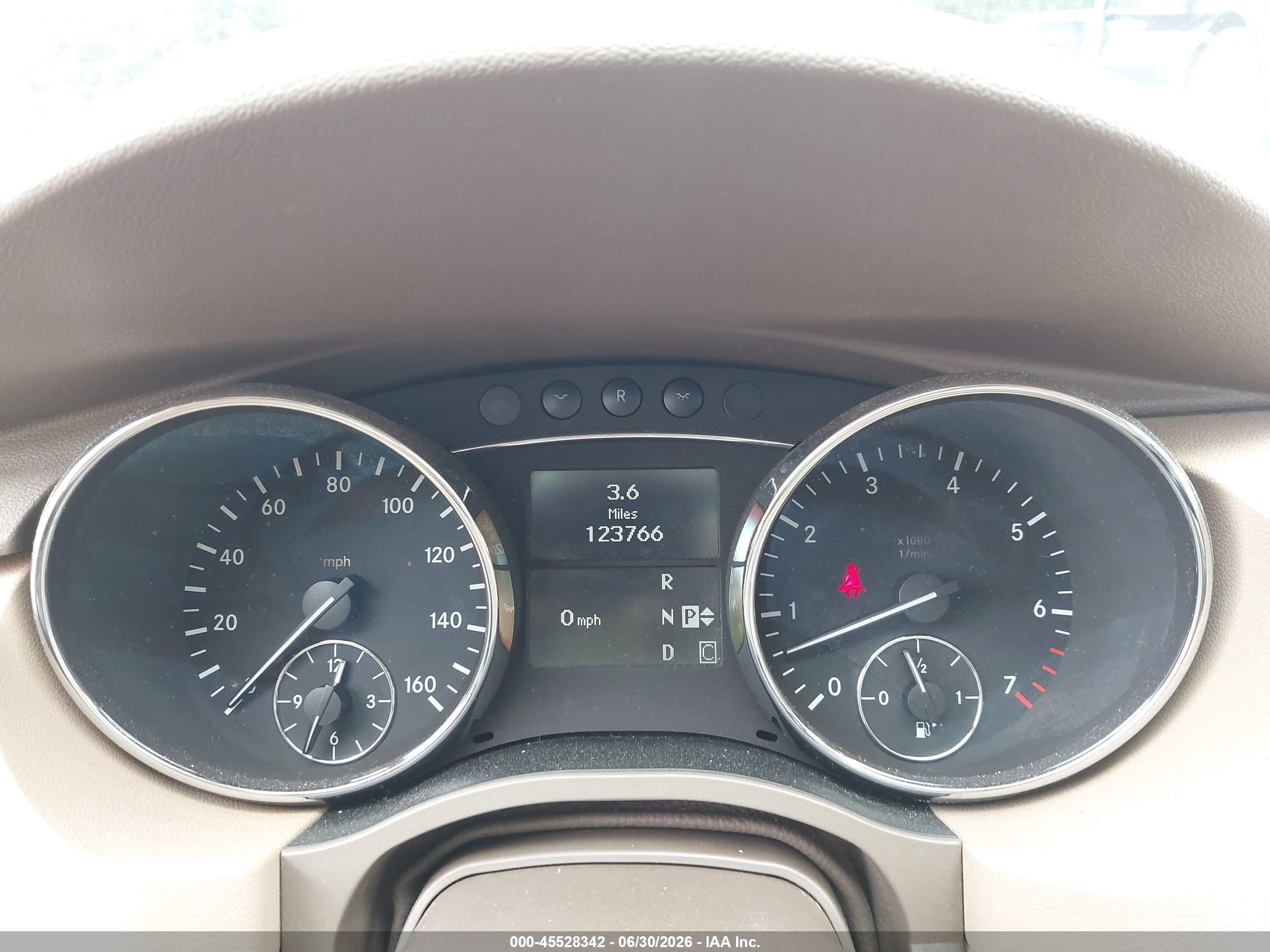 2010 Mercedes-benz R 350 4matic Black vin: 4JGCB6FB6AA102980