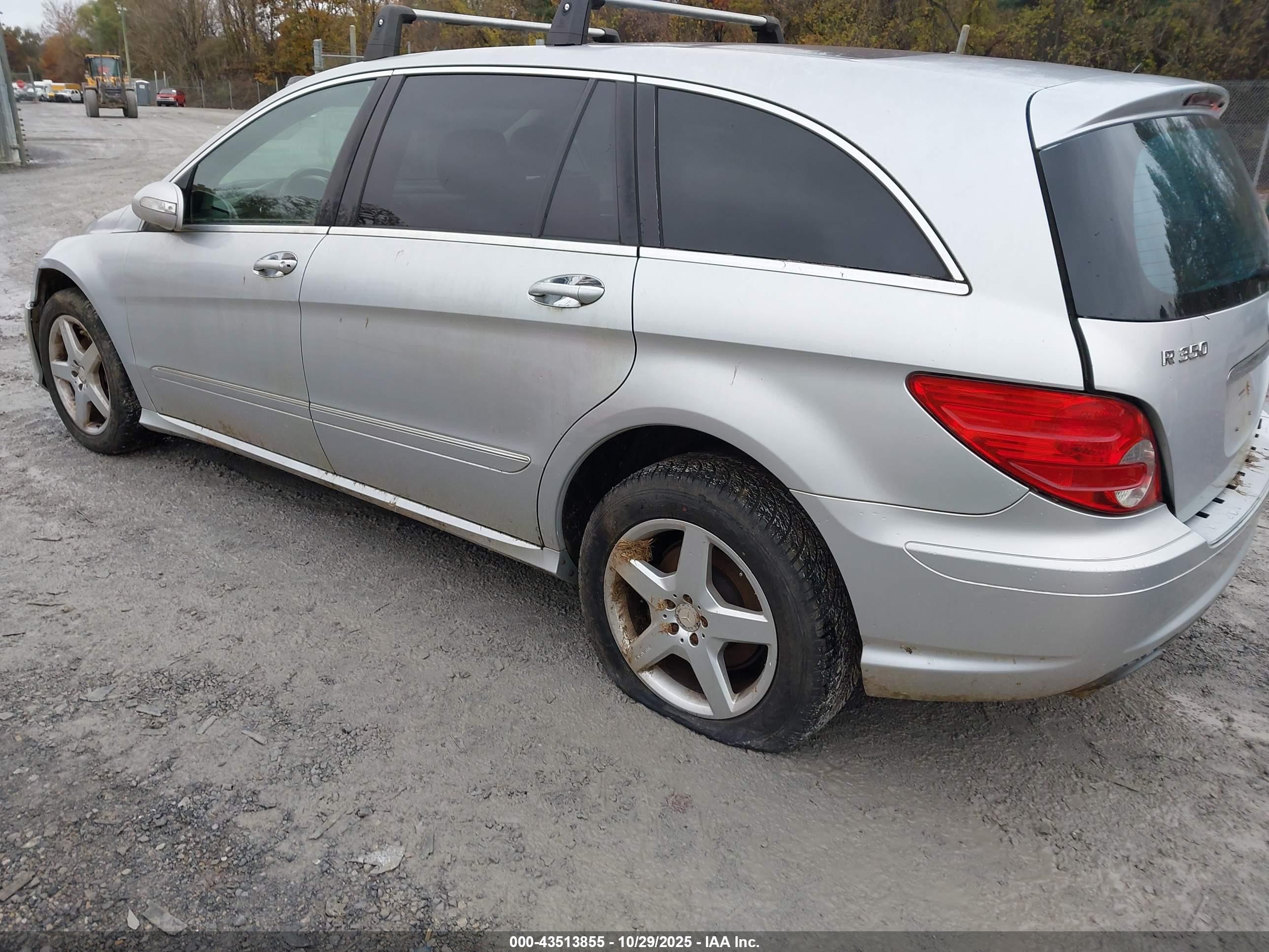2010 Mercedes-benz R 350 4matic Silver vin: 4JGCB6FBXAA101914