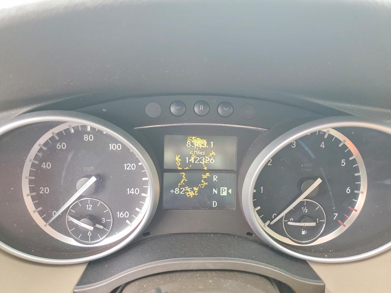 2011 Mercedes-benz R 350 4matic White vin: 4JGCB6FE0BA117762