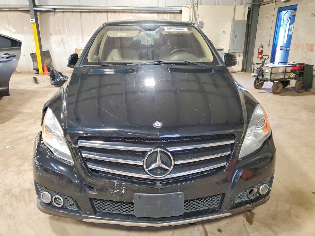 2011 Mercedes-benz R 350 4matic Black vin: 4JGCB6FE0BA132682