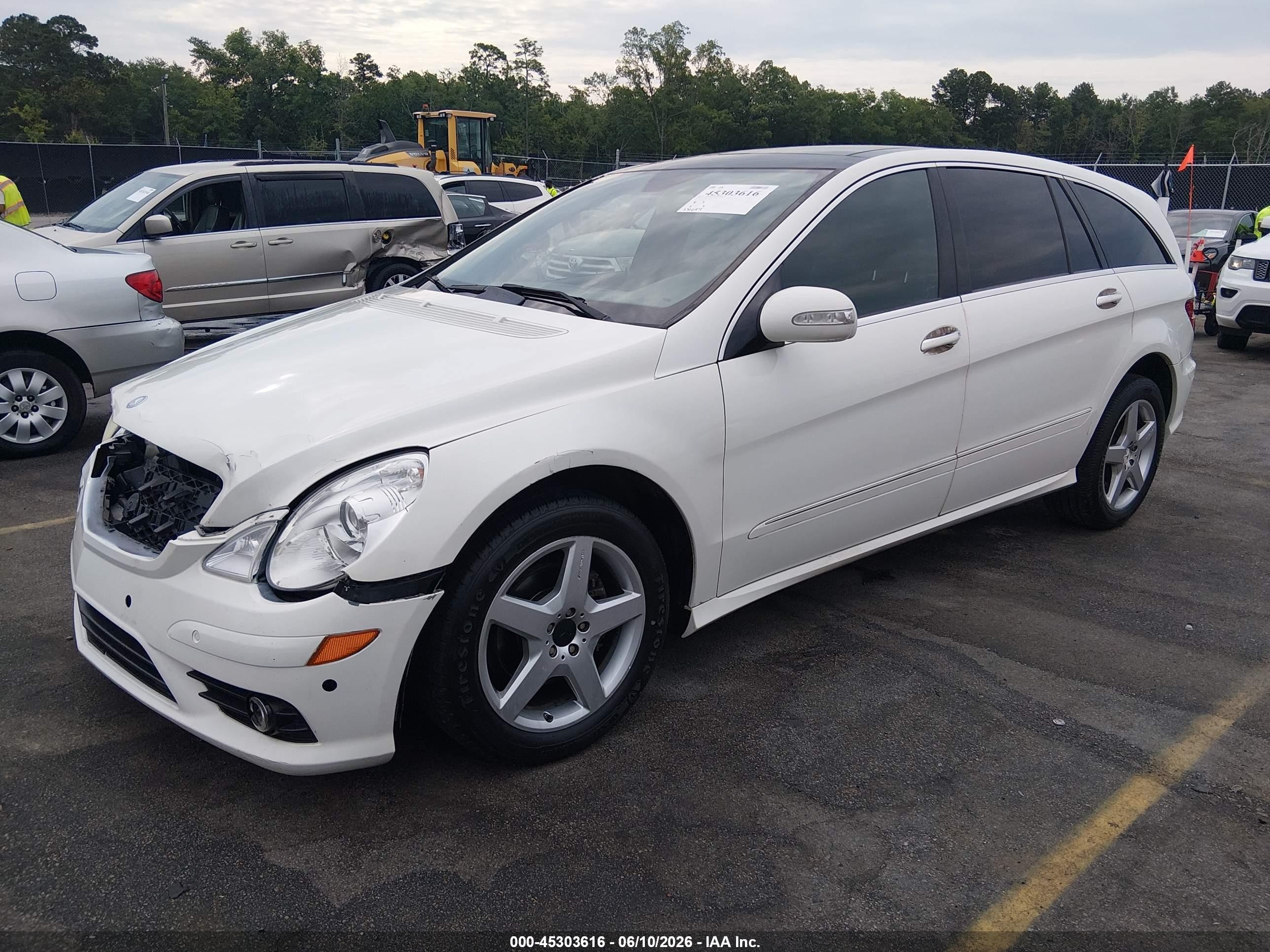 2010 Mercedes-benz R 350 4matic Белый vin: 4JGCB6FE1AA111693