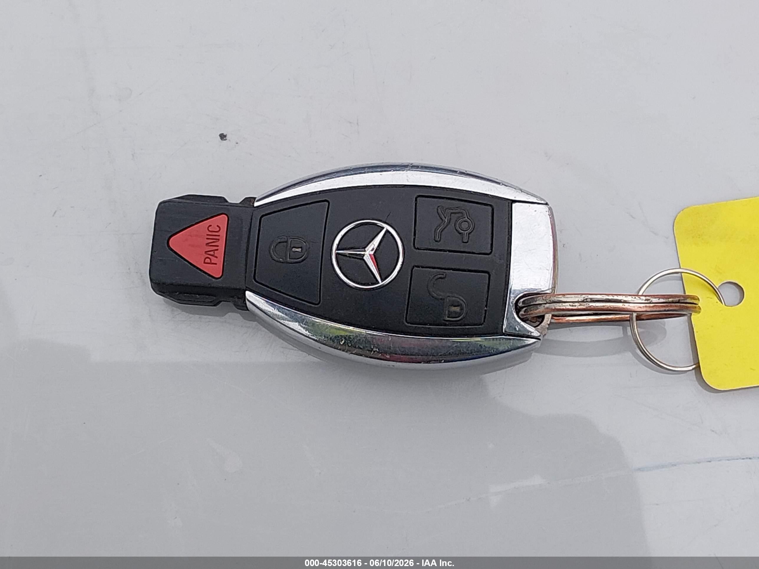 2010 Mercedes-benz R 350 4matic Белый vin: 4JGCB6FE1AA111693