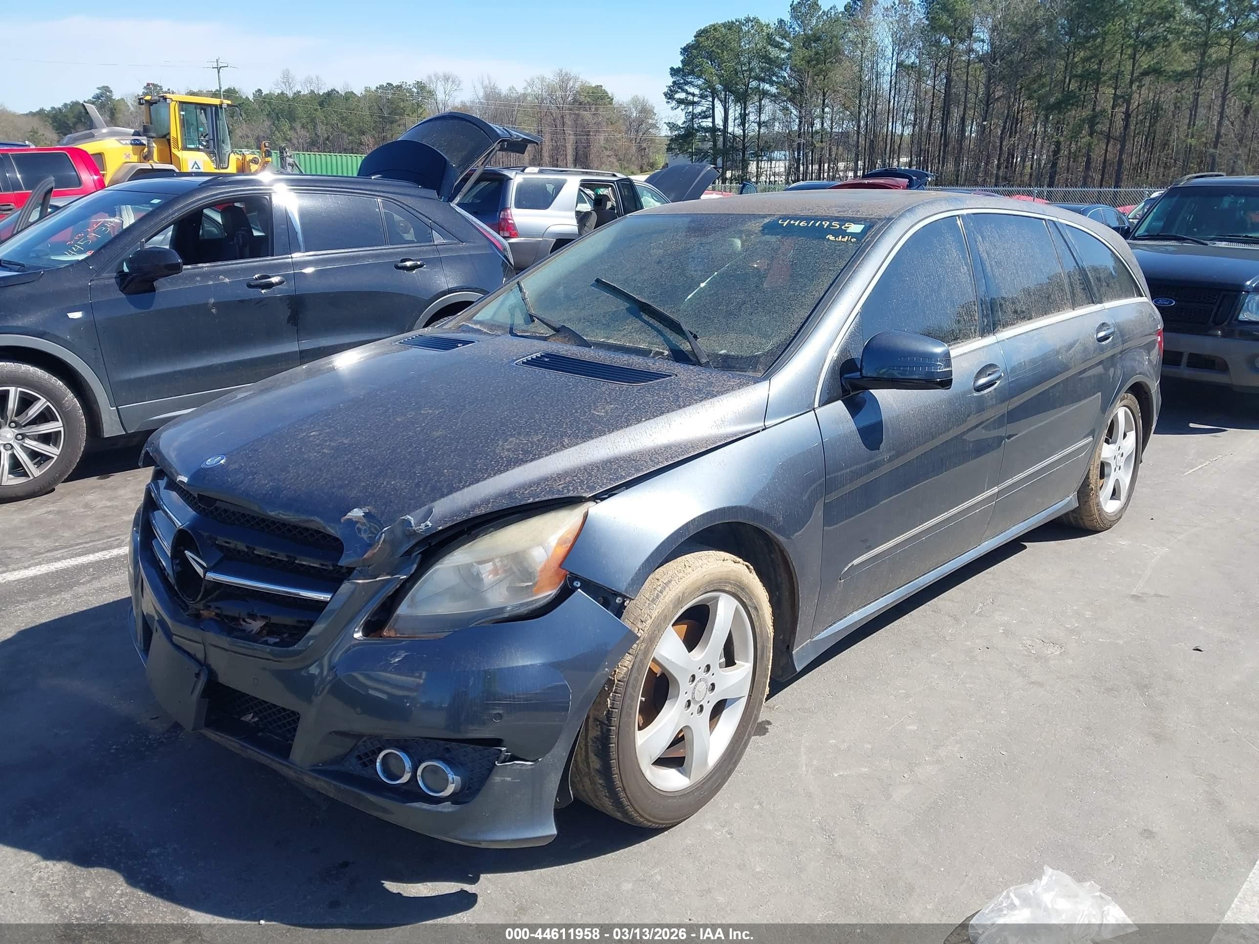2011 Mercedes-benz R 350 4matic Black vin: 4JGCB6FE1BA117849