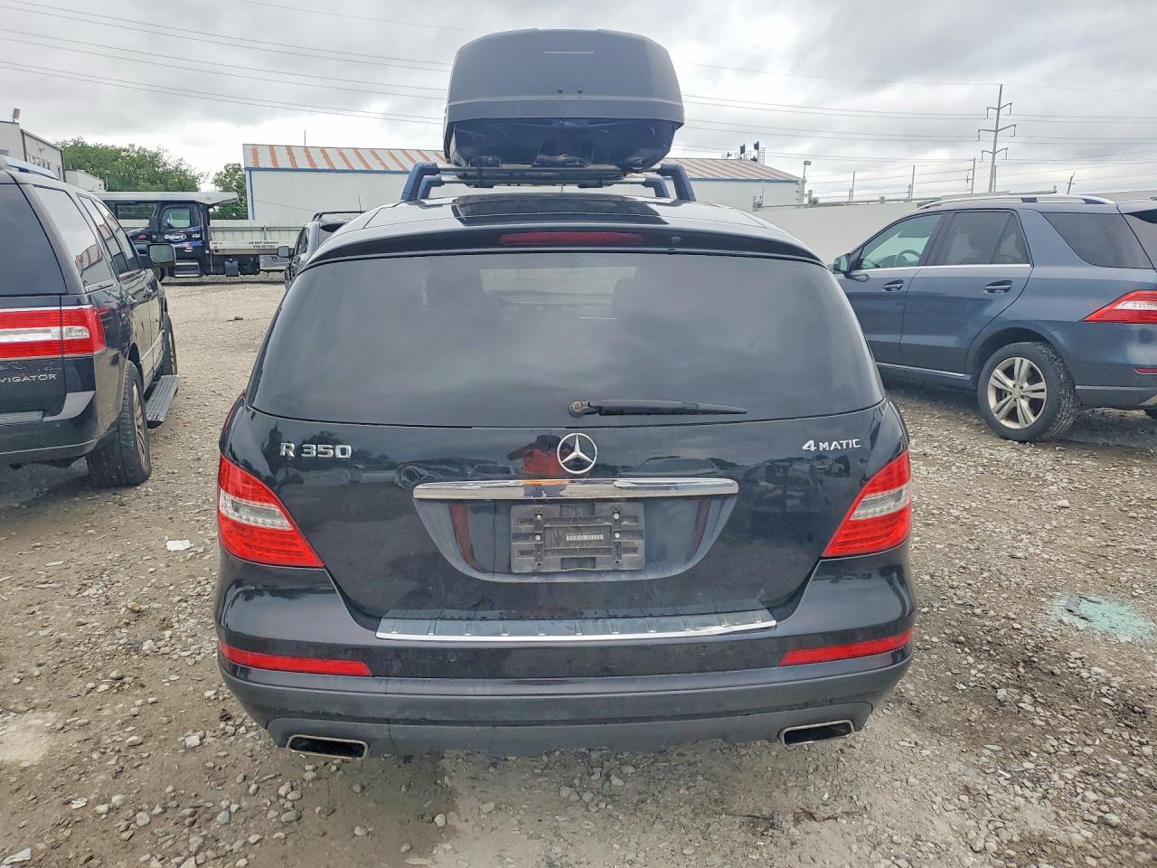 2011 Mercedes-benz R 350 4matic Black vin: 4JGCB6FE1BA128737
