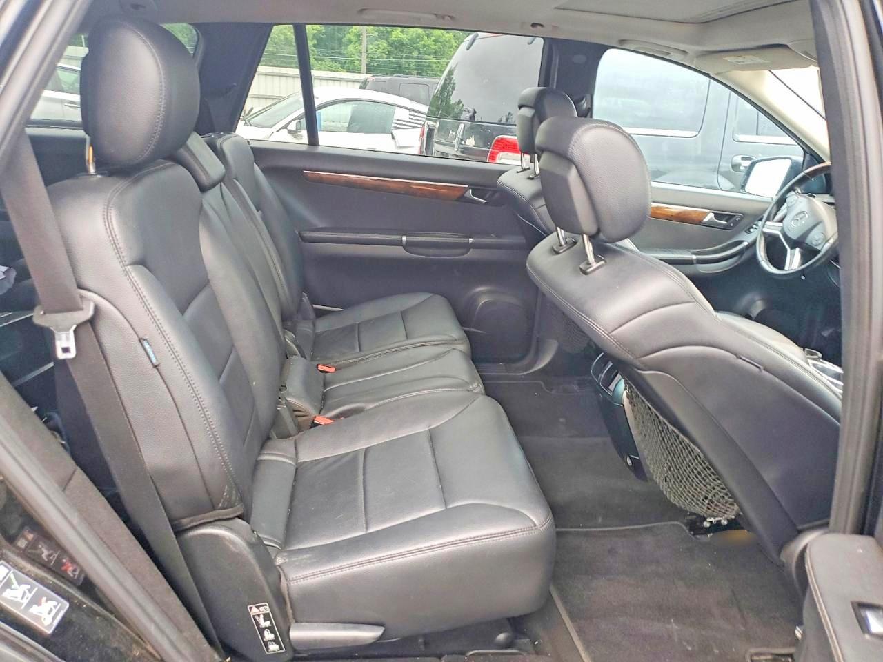 2011 Mercedes-benz R 350 4matic Black vin: 4JGCB6FE1BA128737