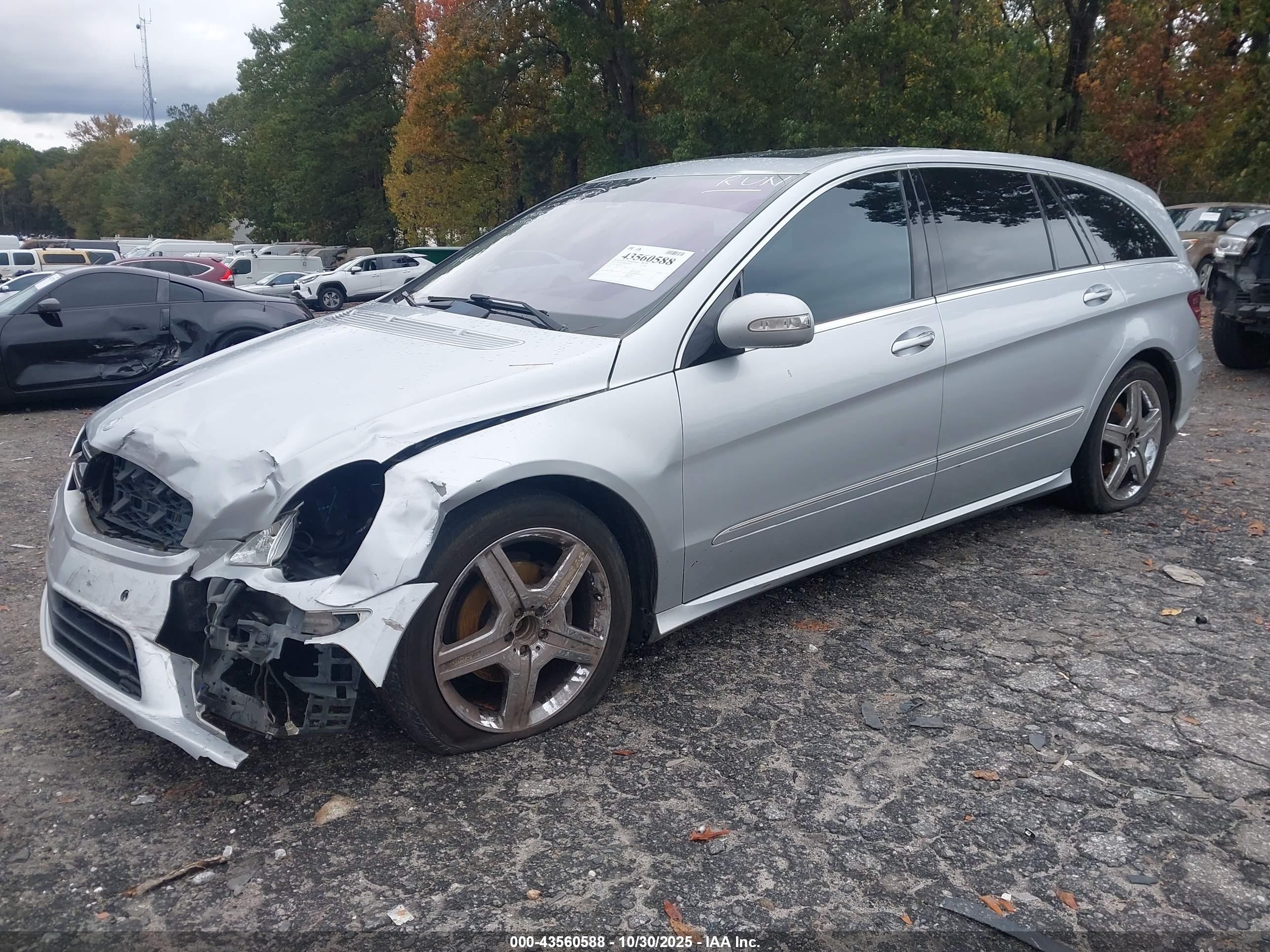 2010 Mercedes-benz R 350 4matic Silver vin: 4JGCB6FE2AA111170