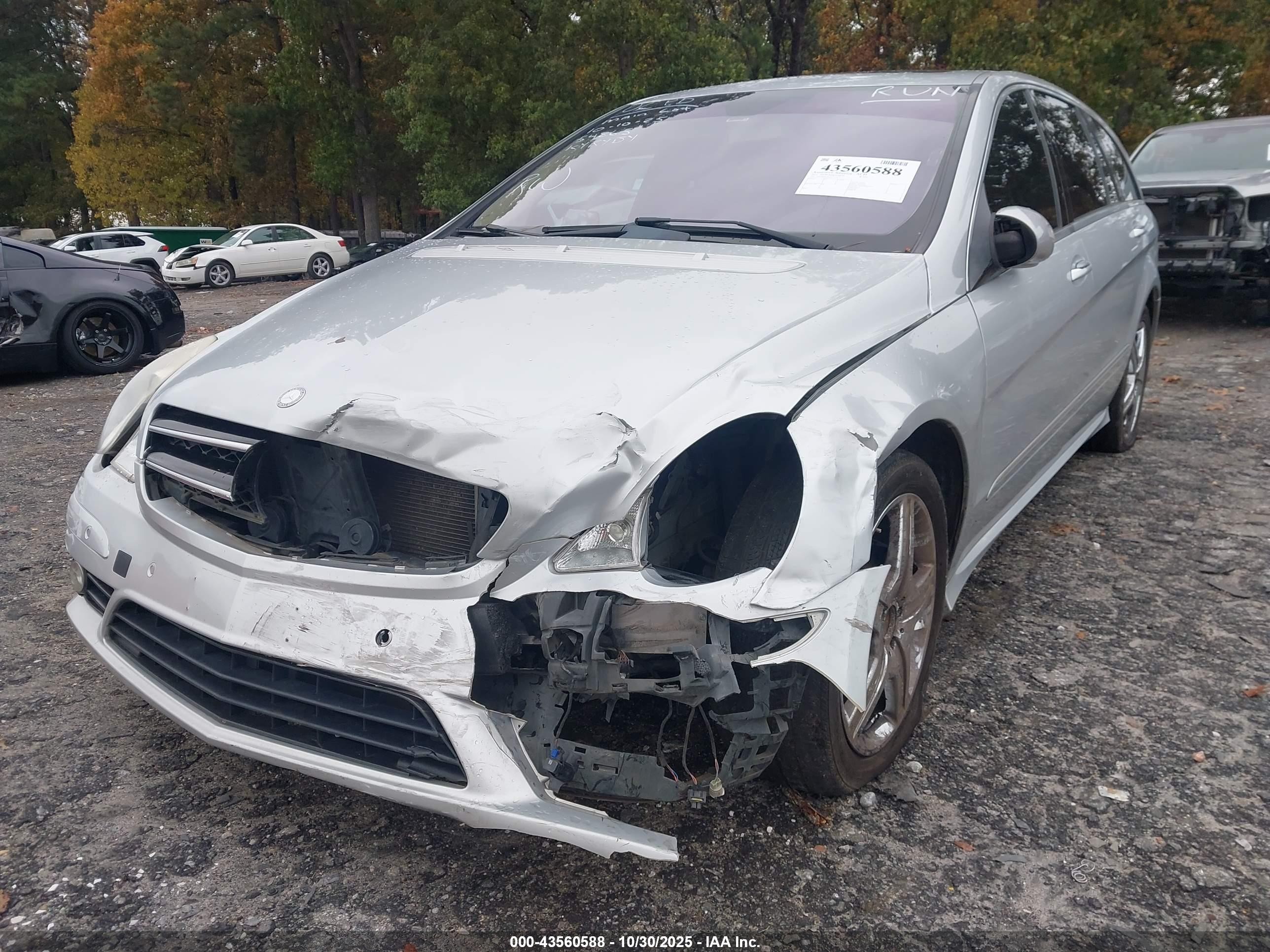 2010 Mercedes-benz R 350 4matic Silver vin: 4JGCB6FE2AA111170