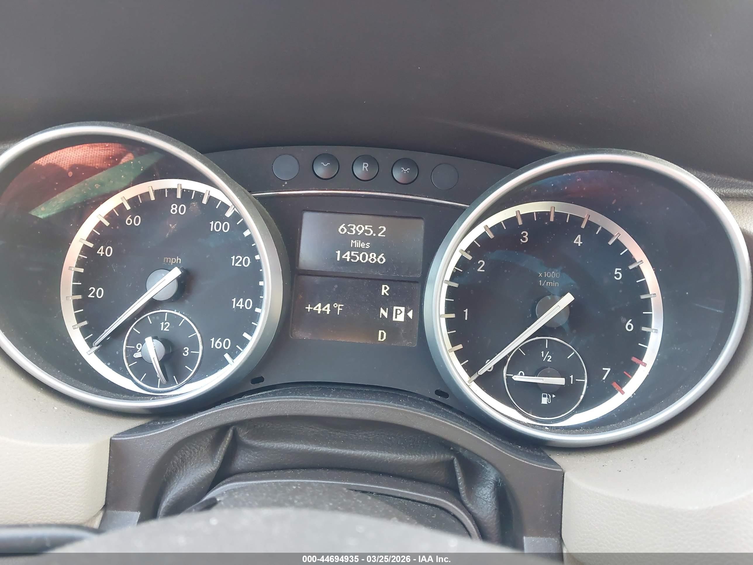 2011 Mercedes-benz R 350 4matic Black vin: 4JGCB6FE2BA125328