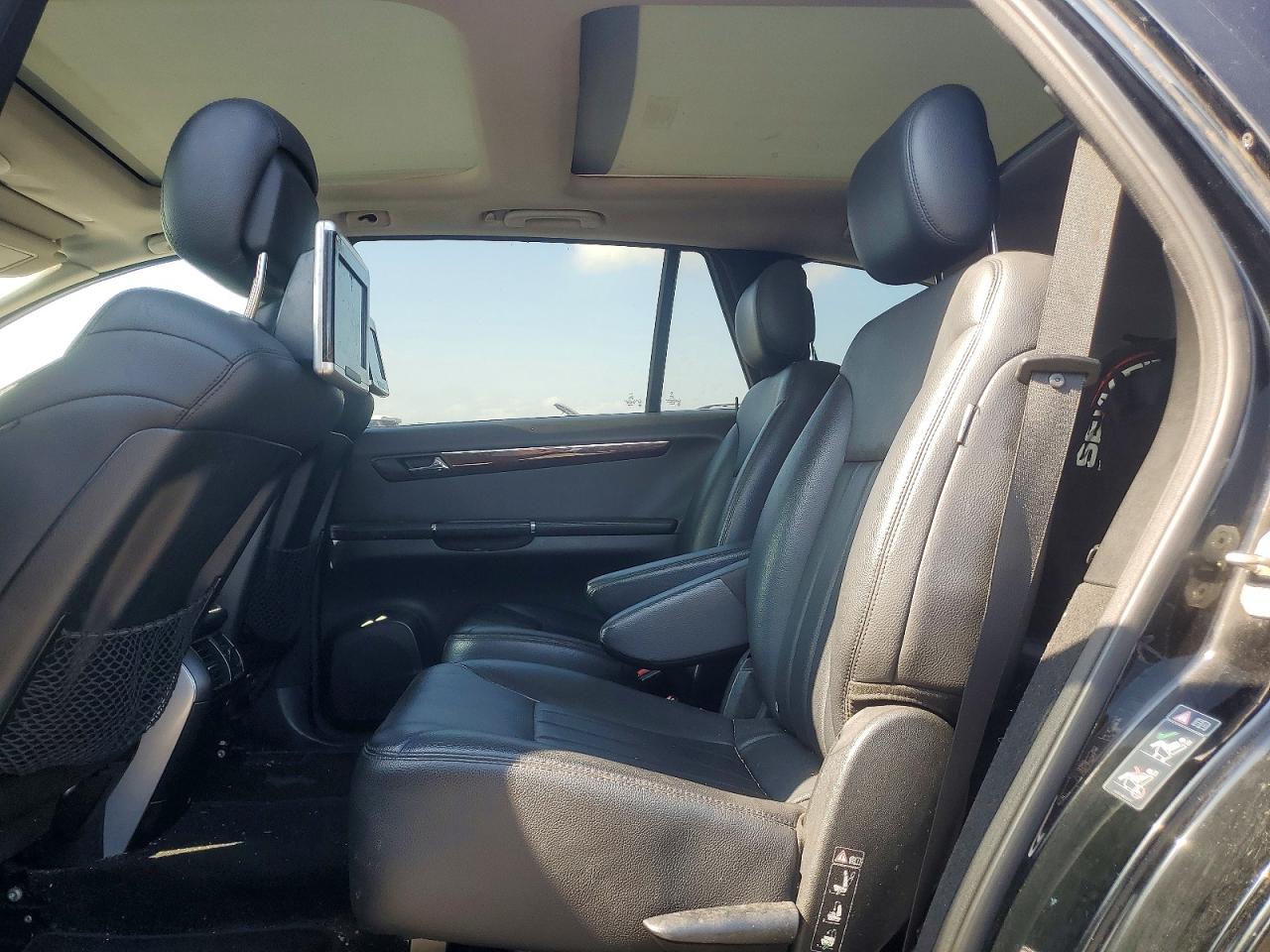 2010 Mercedes-benz R 350 4matic Черный vin: 4JGCB6FE3AA112117