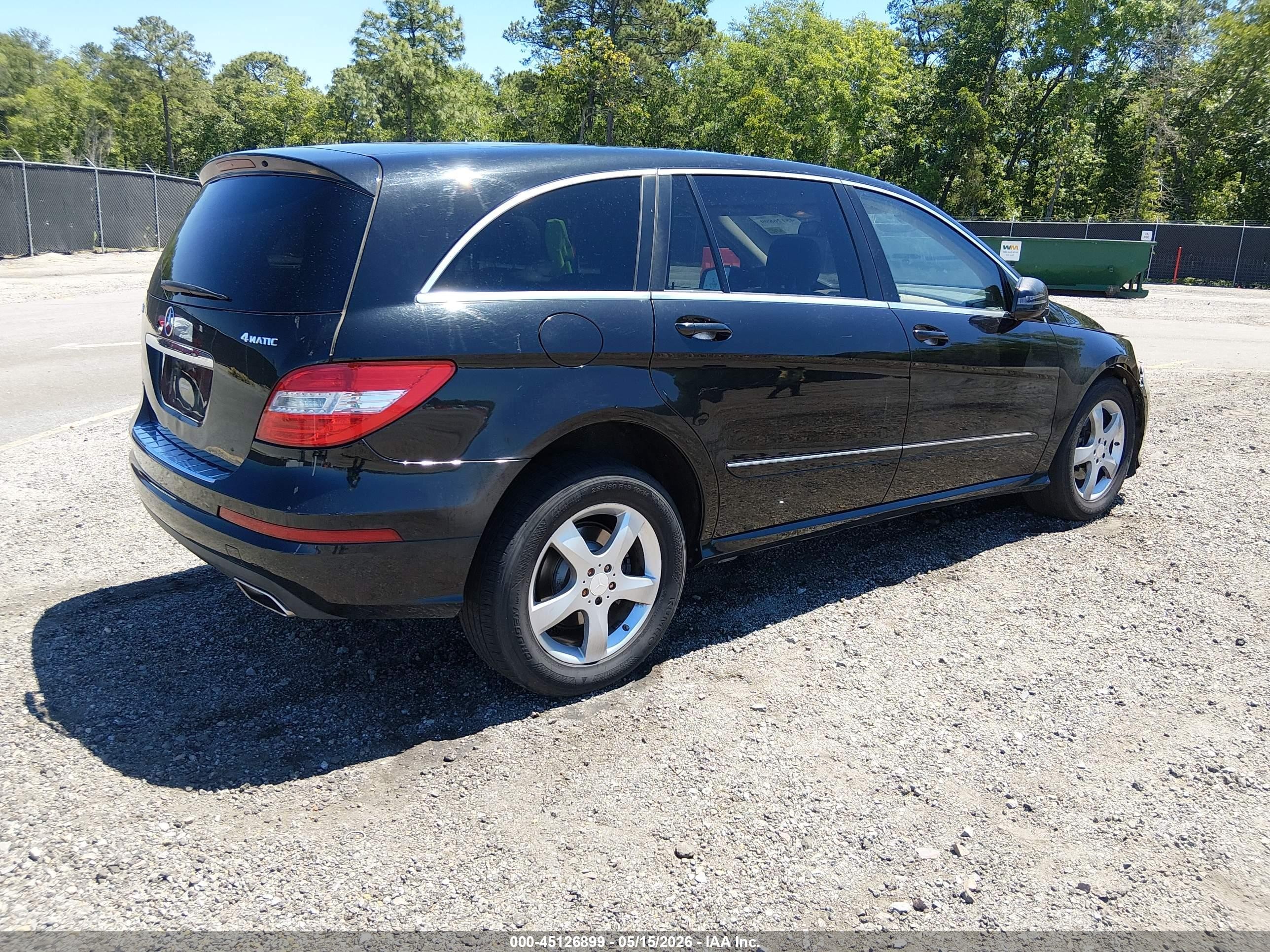 2011 Mercedes-benz R 350 4matic Black vin: 4JGCB6FE3BA117898