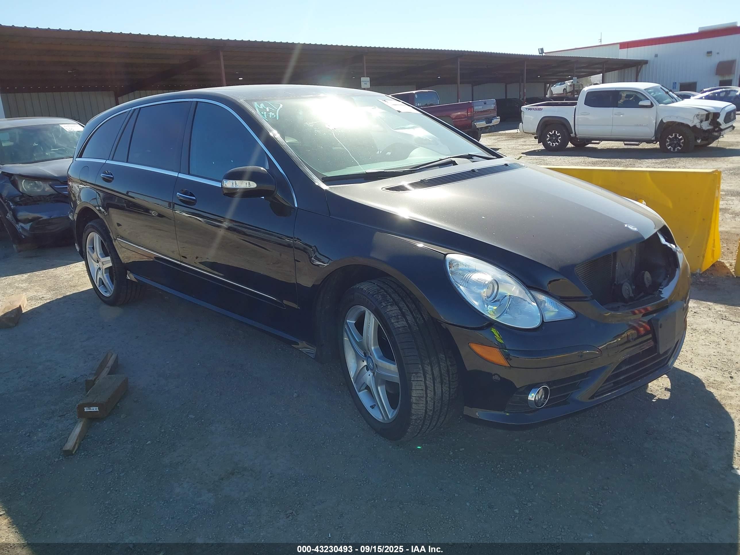 2010 Mercedes-benz R 350 4matic Black vin: 4JGCB6FE5AA112572