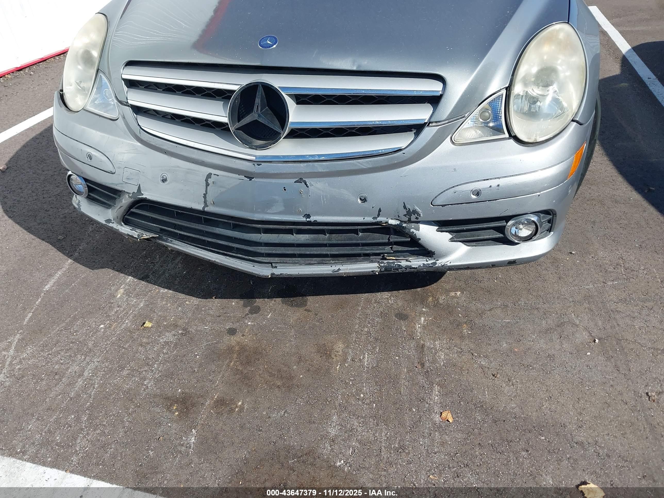 2010 Mercedes-benz R 350 4matic Silver vin: 4JGCB6FE6AA111706