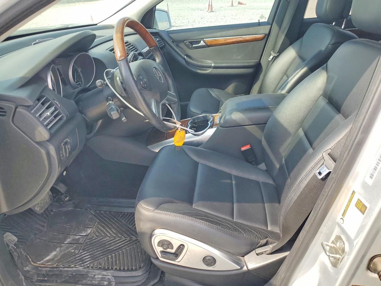2011 Mercedes-benz R 350 4matic Silver vin: 4JGCB6FE6BA117992