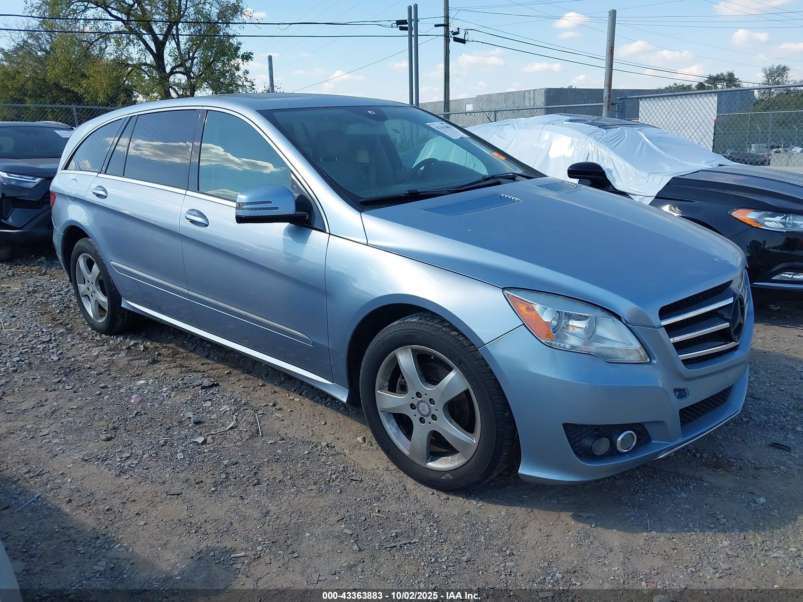2011 Mercedes-benz R 350 4matic Blue vin: 4JGCB6FE6BA122173