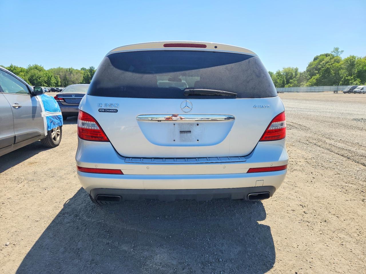 2011 Mercedes-benz R 350 4matic Silver vin: 4JGCB6FE7BA114387