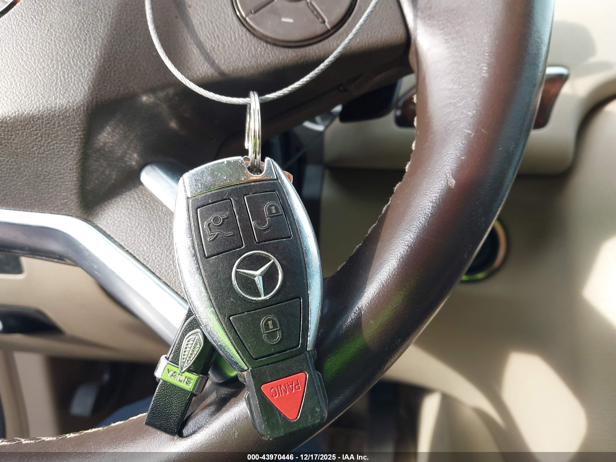 2011 Mercedes-benz R 350 4matic Silver vin: 4JGCB6FE8BA116469
