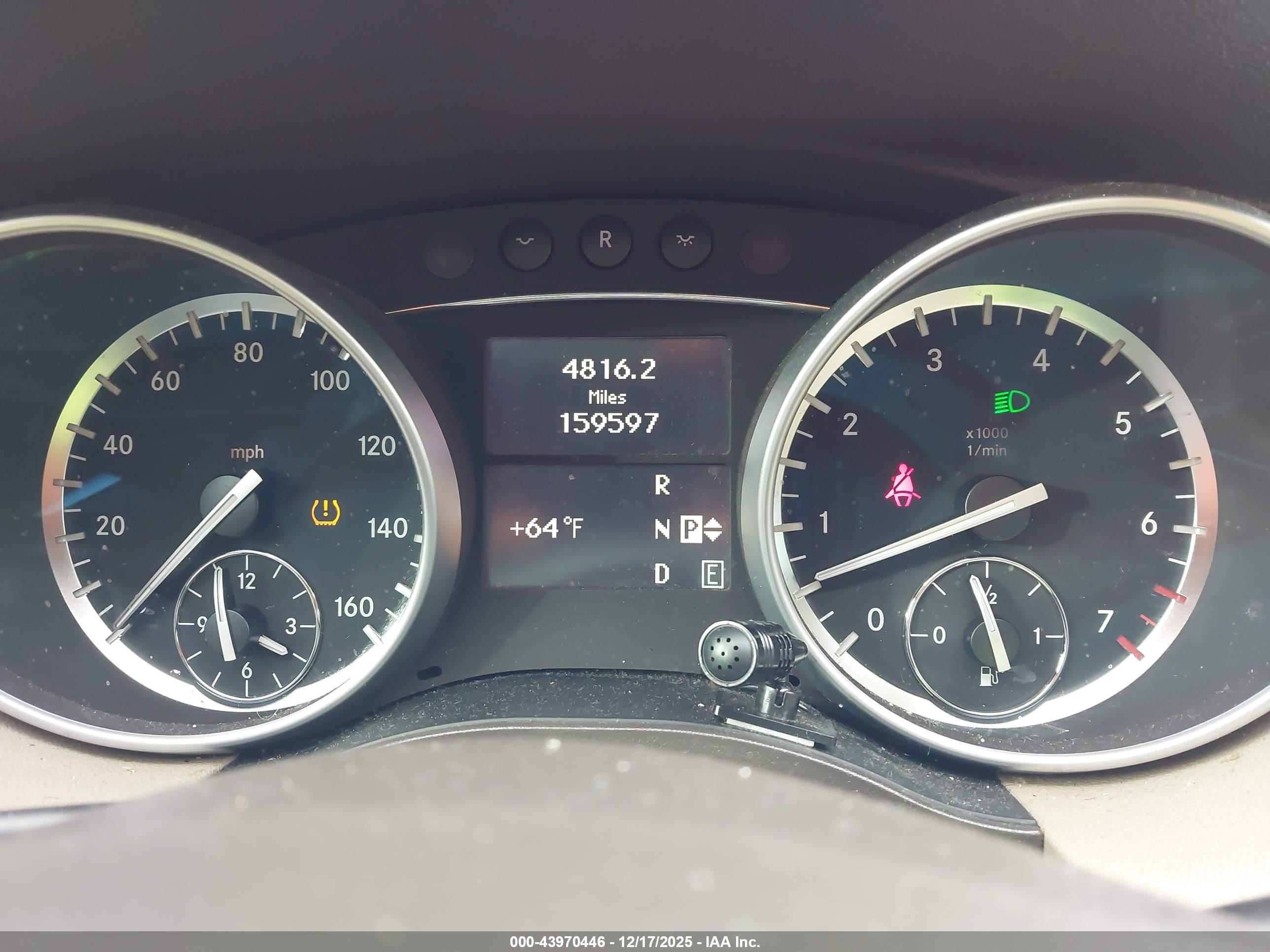 2011 Mercedes-benz R 350 4matic Silver vin: 4JGCB6FE8BA116469