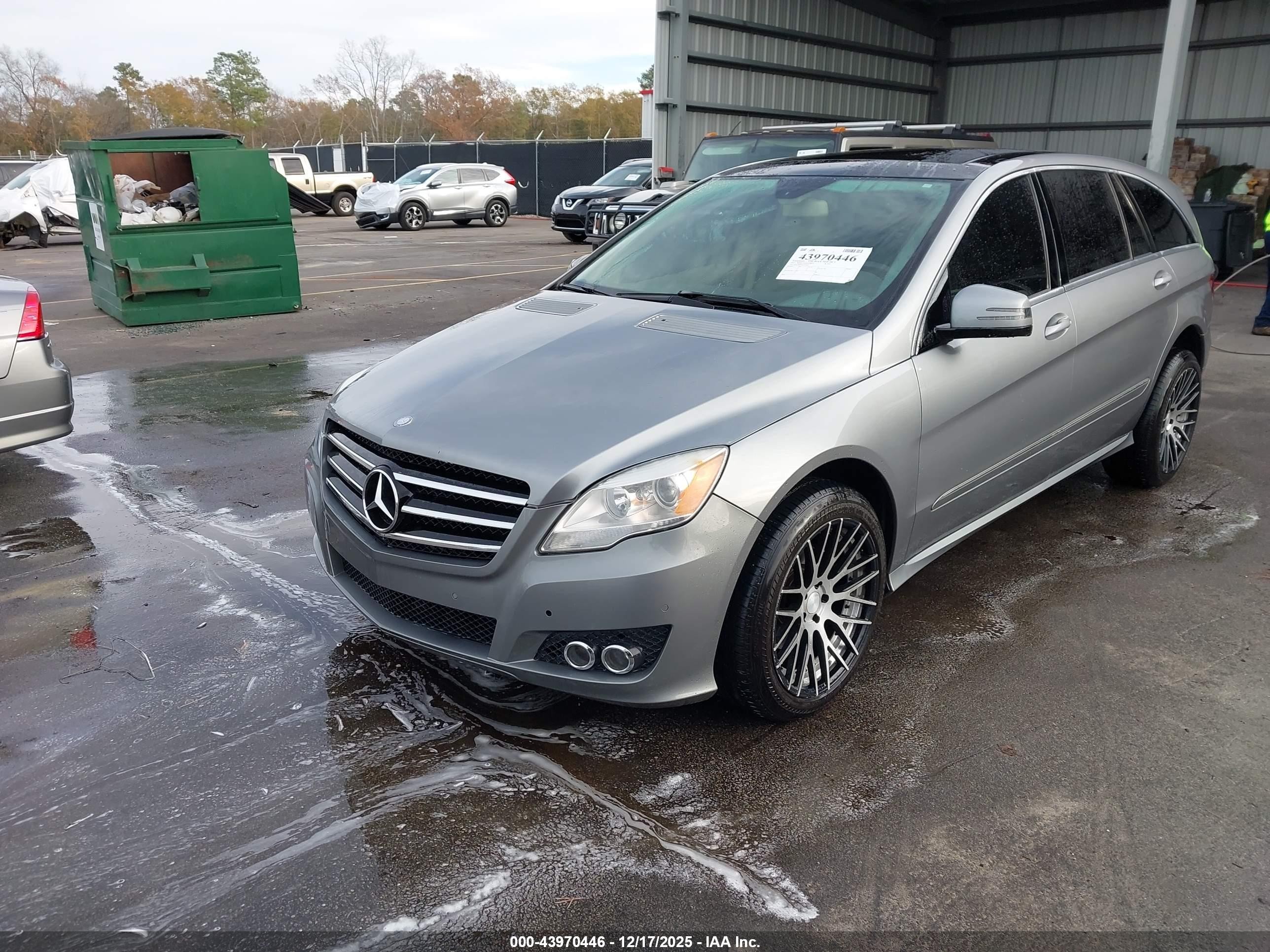 2011 Mercedes-benz R 350 4matic Silver vin: 4JGCB6FE8BA116469