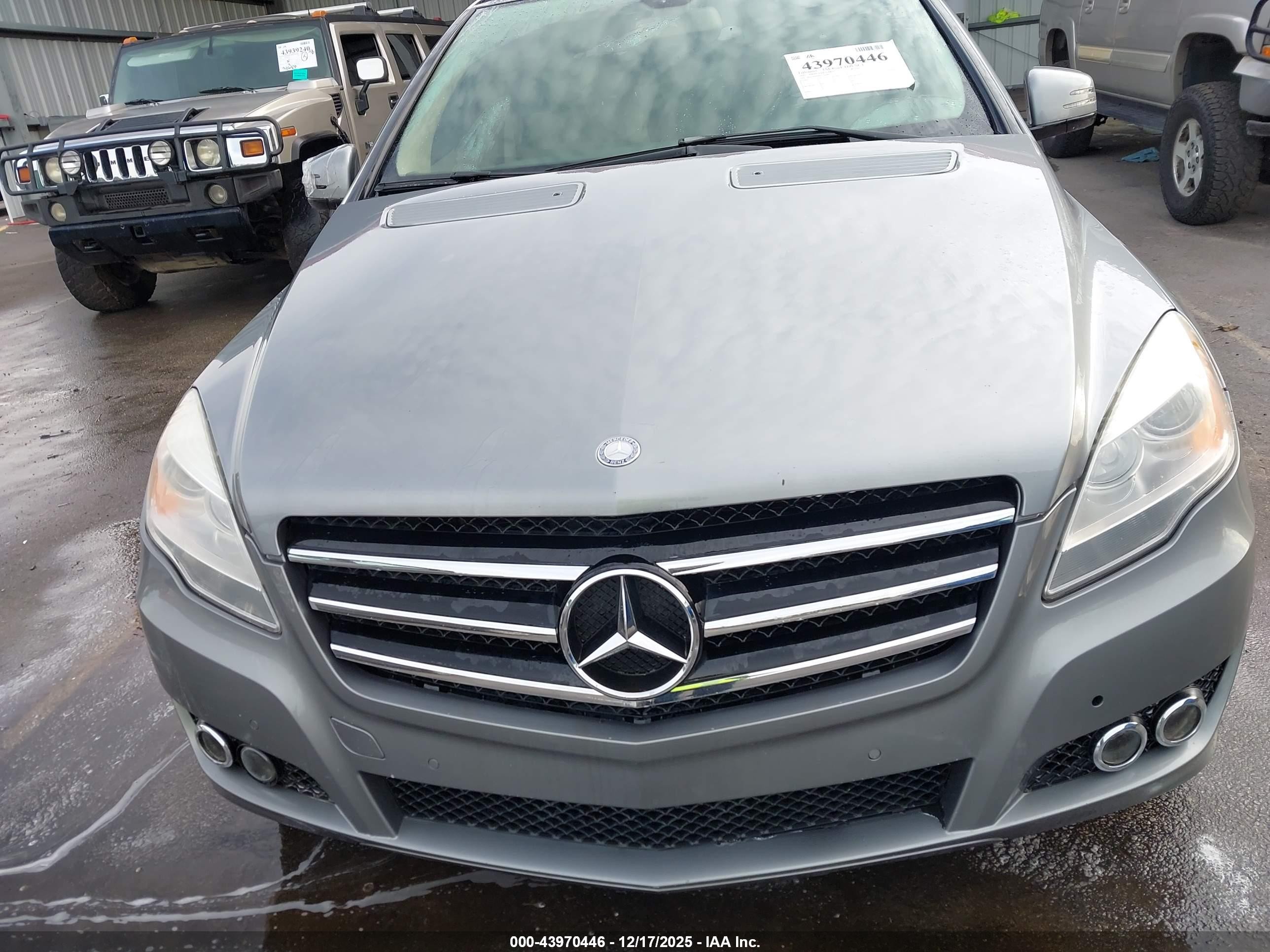 2011 Mercedes-benz R 350 4matic Silver vin: 4JGCB6FE8BA116469