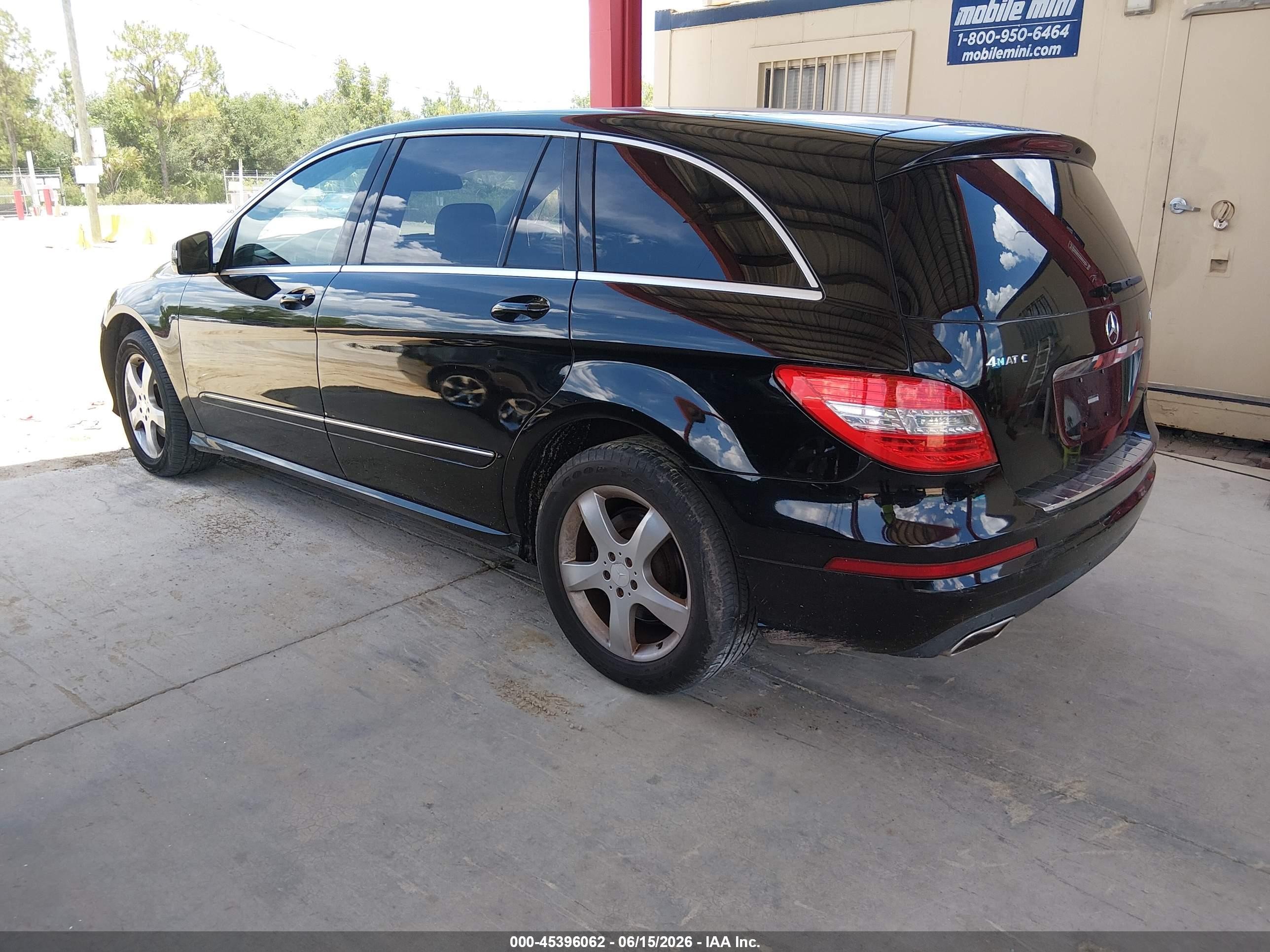 2011 Mercedes-benz R 350 4matic Черный vin: 4JGCB6FE8BA127312