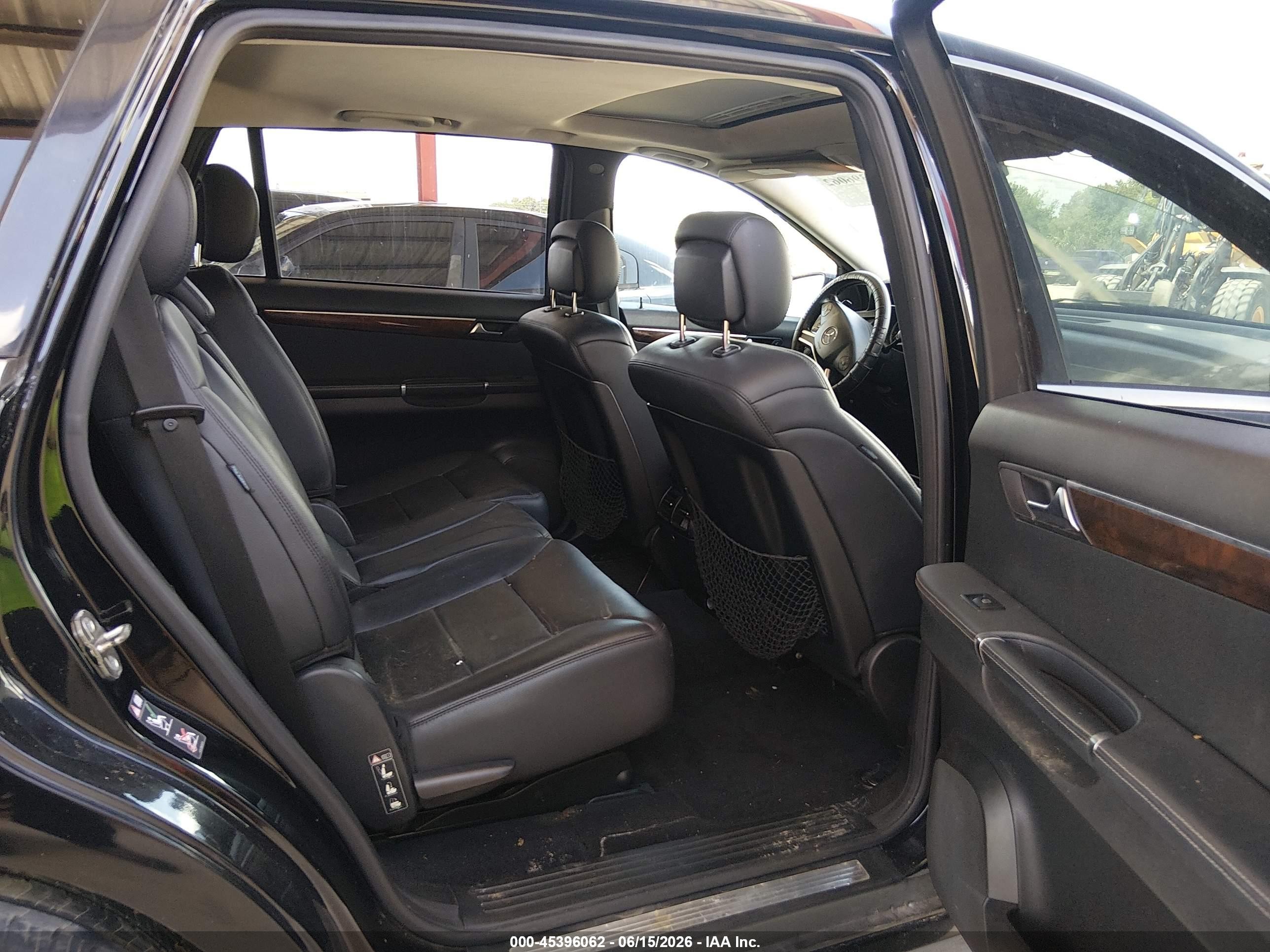 2011 Mercedes-benz R 350 4matic Черный vin: 4JGCB6FE8BA127312
