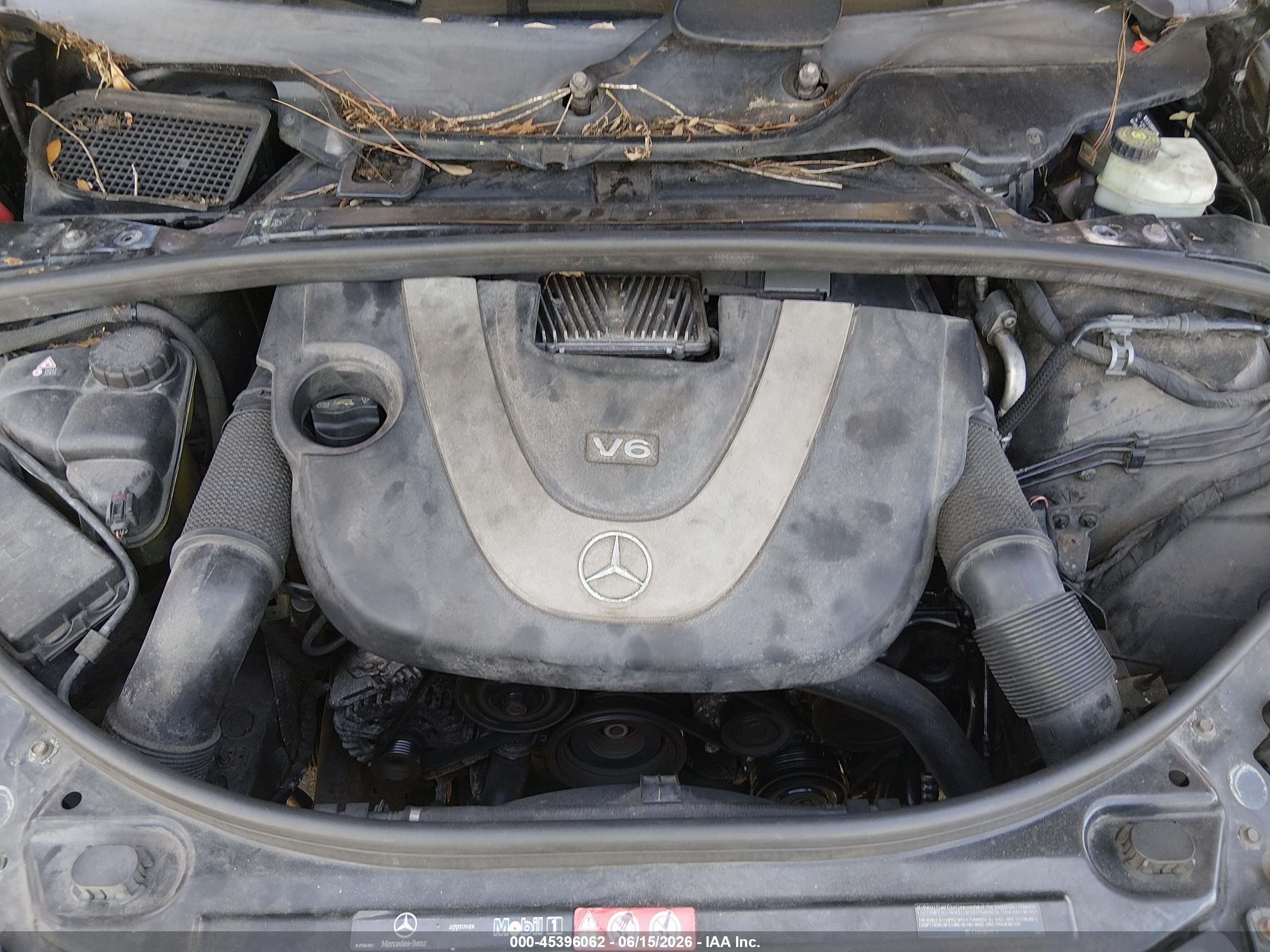 2011 Mercedes-benz R 350 4matic Черный vin: 4JGCB6FE8BA127312