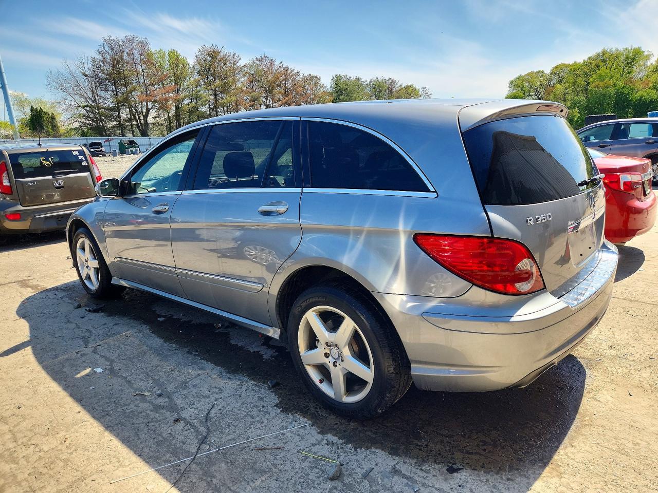 2010 Mercedes-benz R 350 4matic Blue vin: 4JGCB6FE9AA107343