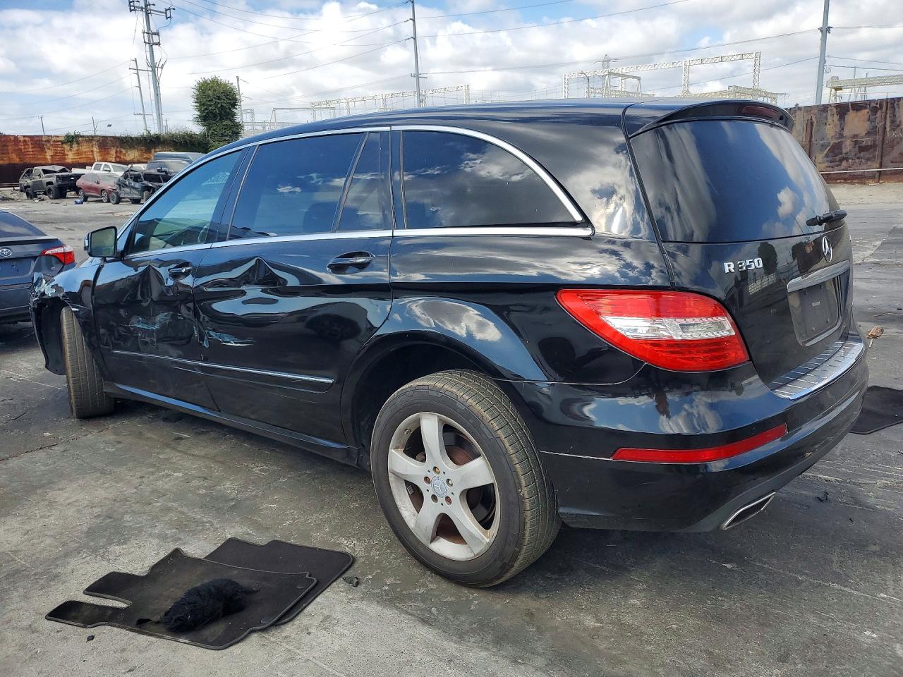 2011 Mercedes-benz R 350 4matic Black vin: 4JGCB6FEXBA113587