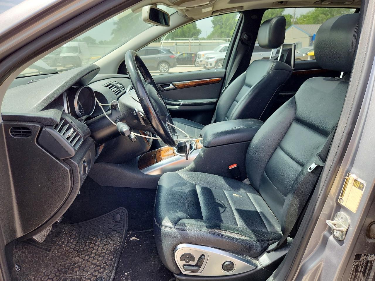 2011 Mercedes-benz R 350 4matic Charcoal vin: 4JGCB6FEXBA127084