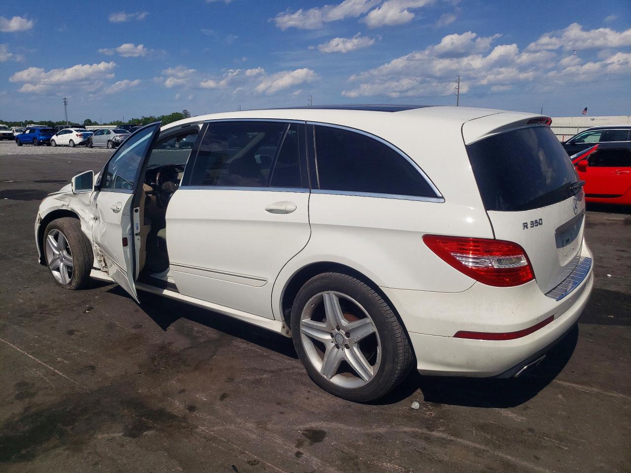 2011 Mercedes-benz R 350 4matic Белый vin: 4JGCB6FEXBA130230