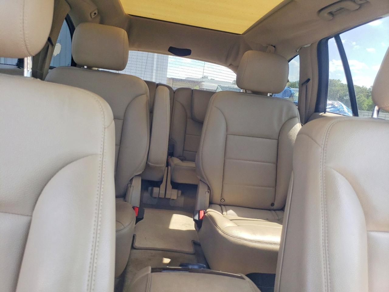 2011 Mercedes-benz R 350 4matic Белый vin: 4JGCB6FEXBA130230