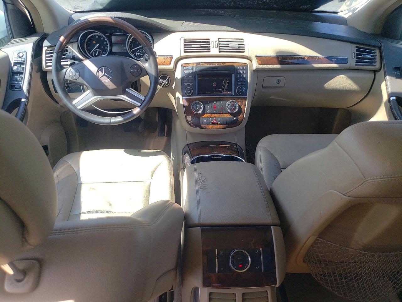 2011 Mercedes-benz R 350 4matic Белый vin: 4JGCB6FEXBA130230