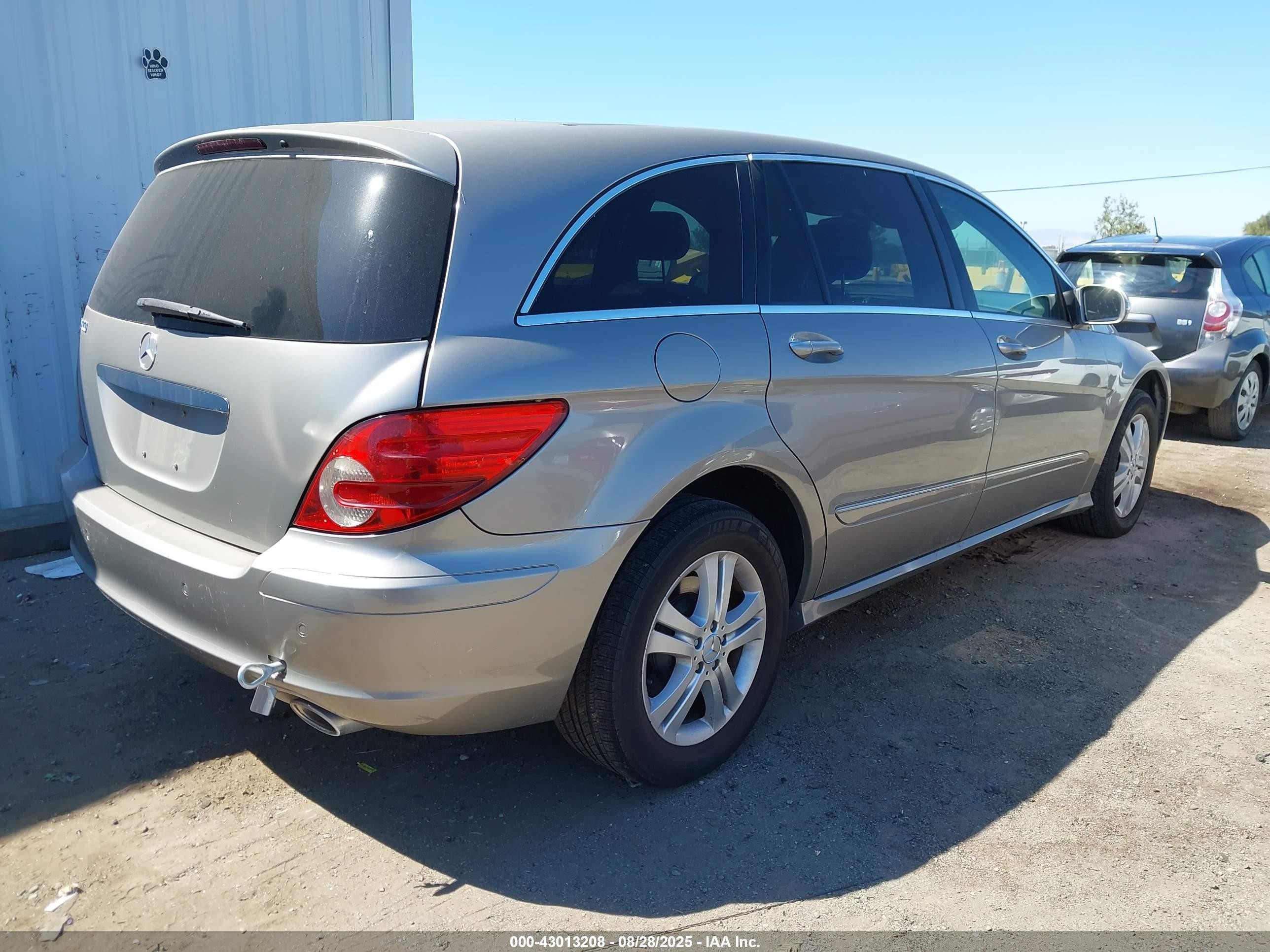 2006 Mercedes-benz R 500 4matic Серый vin: 4JGCB75E16A007770