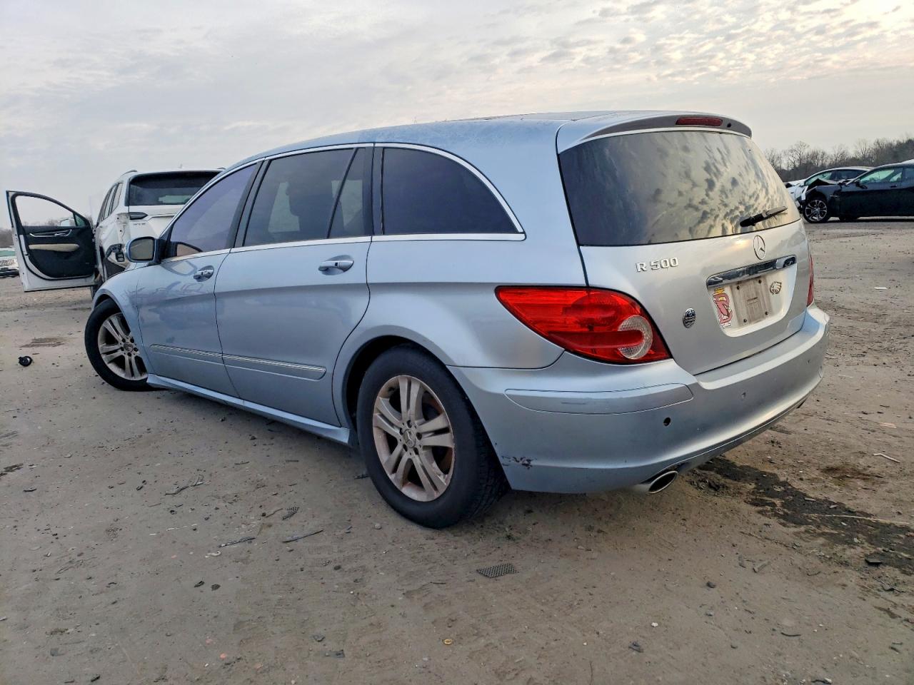 2006 Mercedes-benz Glc 300 Blue vin: 4JGCB75E26A017675