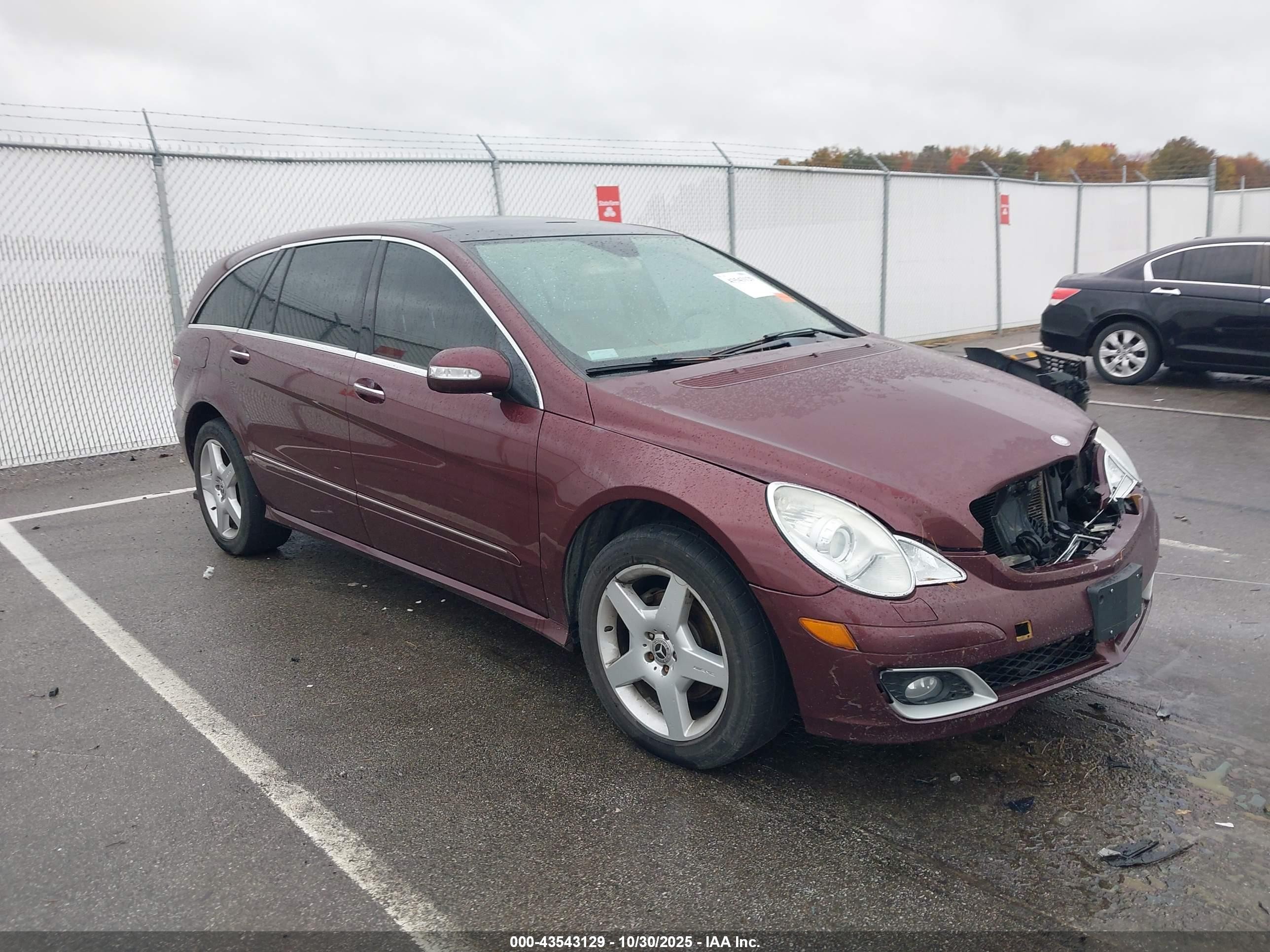 2006 Mercedes-benz R 500 4matic Темно-бордовый vin: 4JGCB75E26A018454
