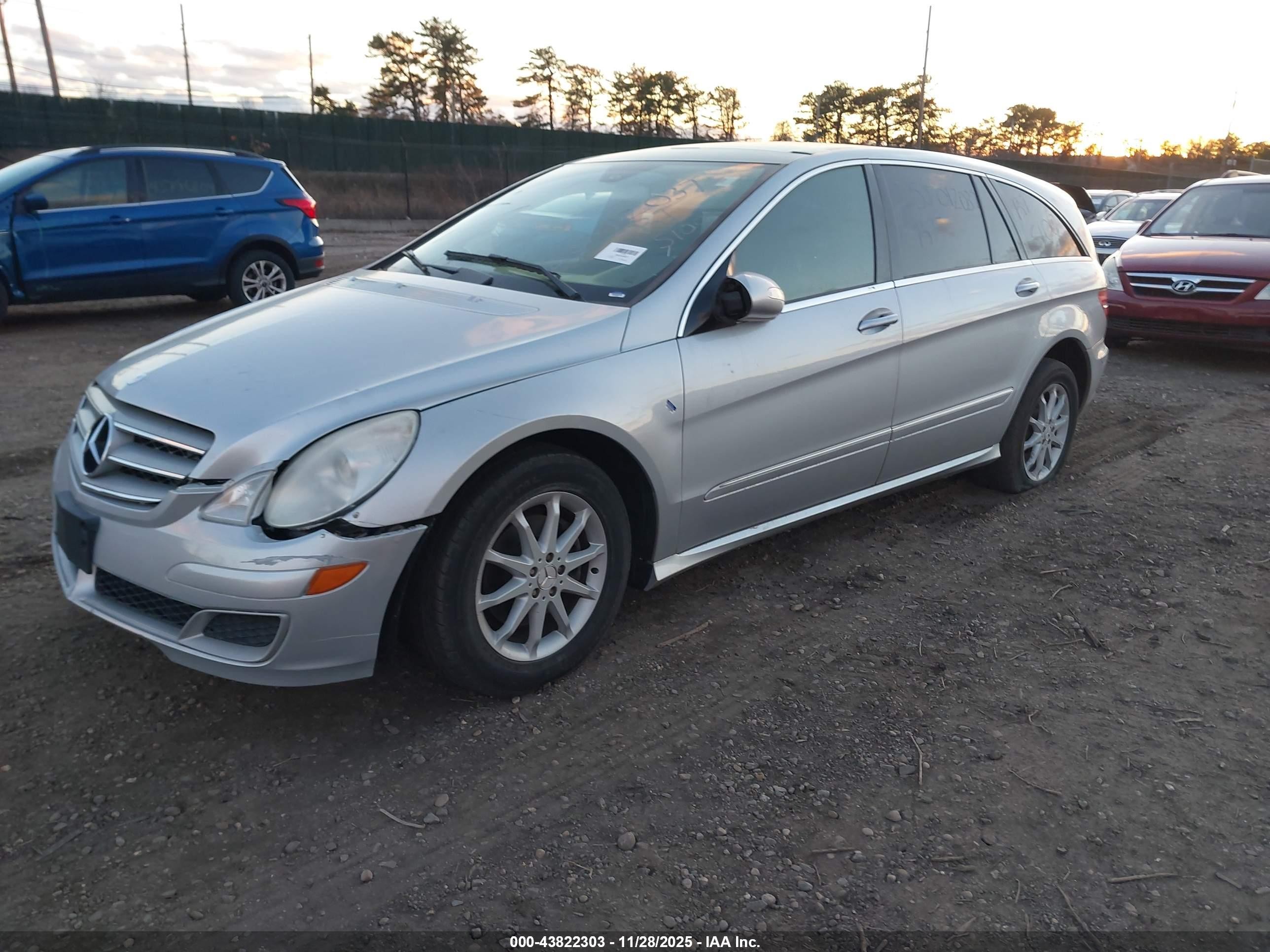 2006 Mercedes-benz R 500 4matic Silver vin: 4JGCB75E26A024559