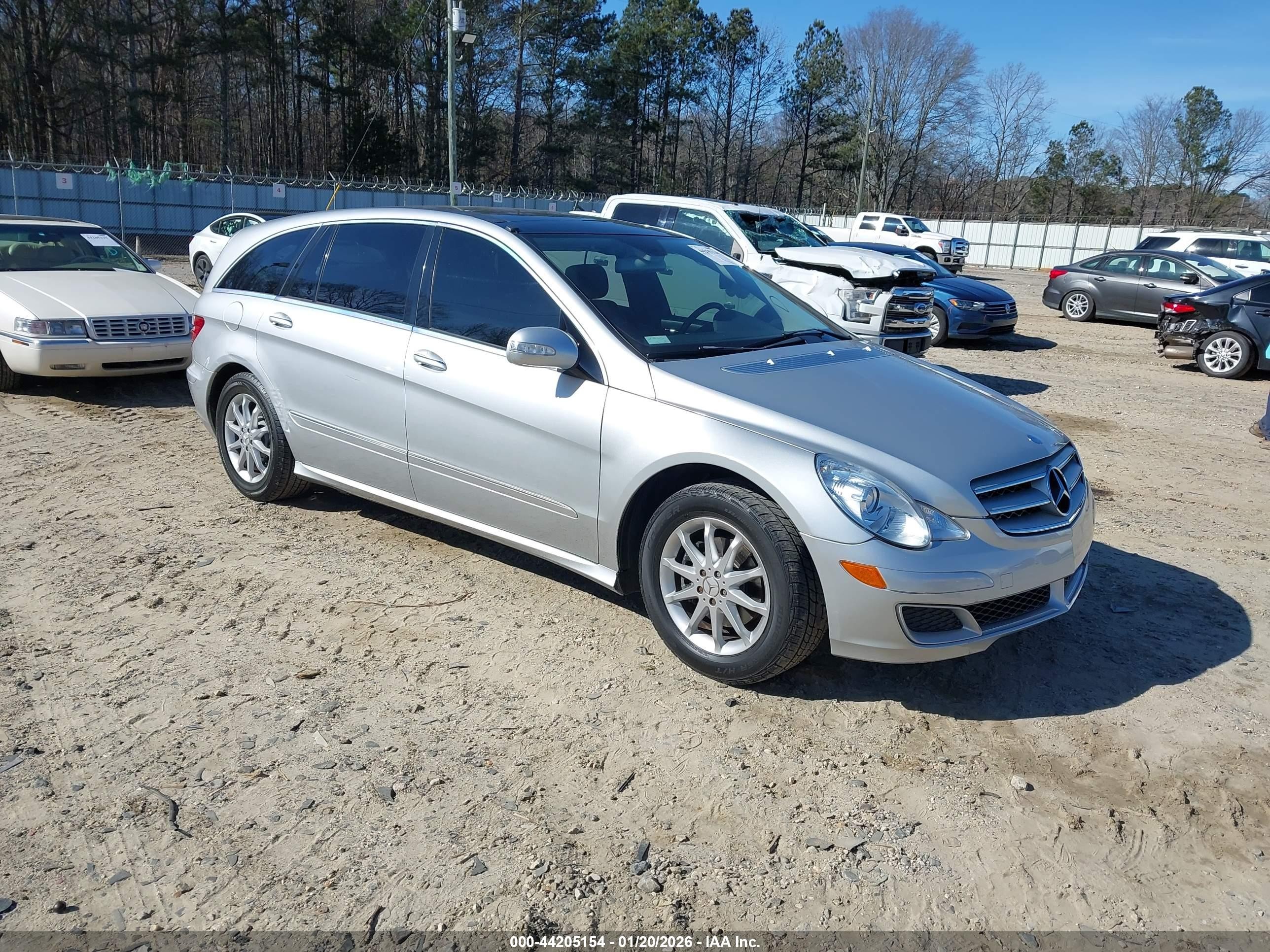 2006 Mercedes-benz R 500 4matic Silver vin: 4JGCB75E36A010976