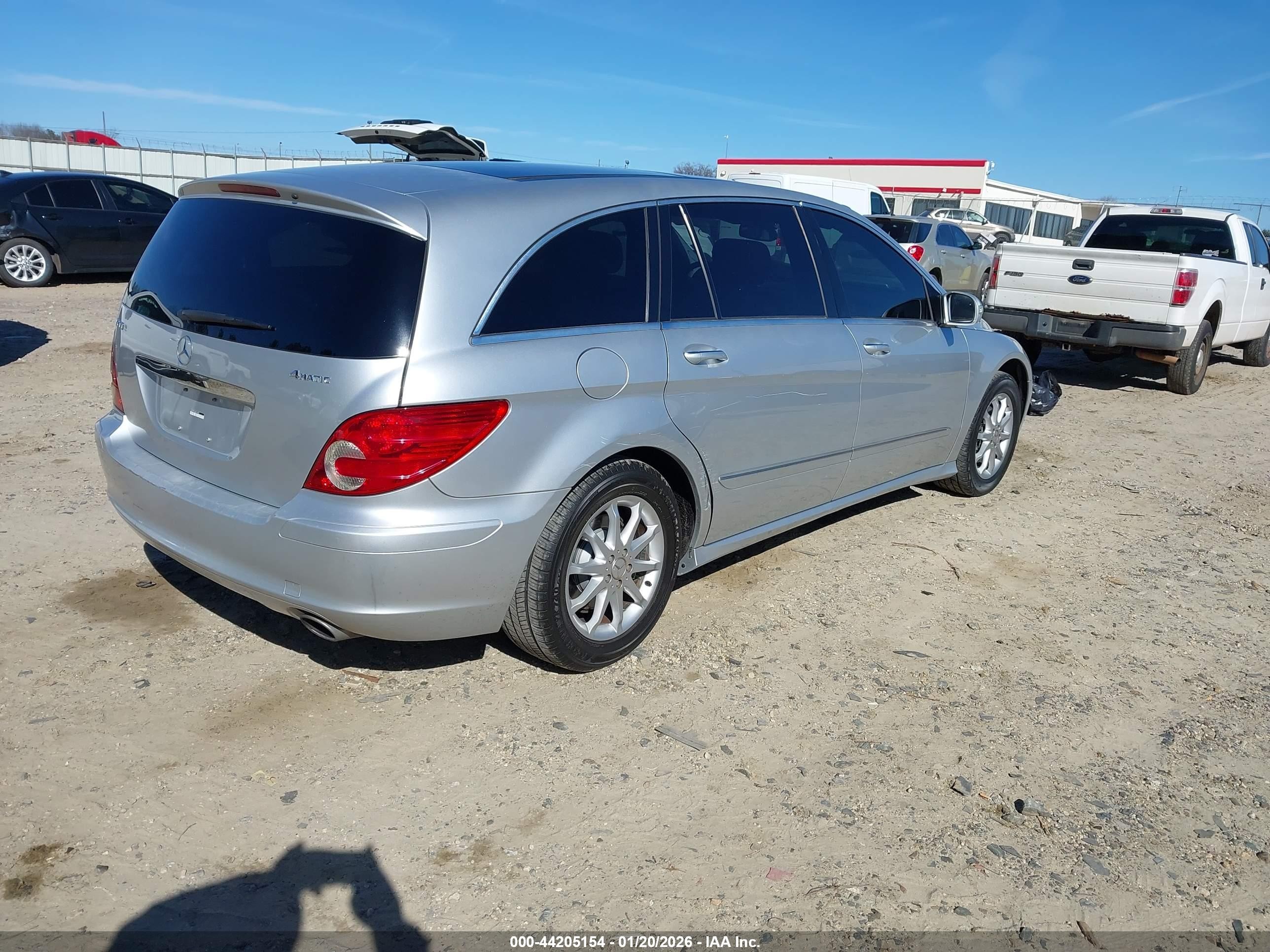 2006 Mercedes-benz R 500 4matic Silver vin: 4JGCB75E36A010976