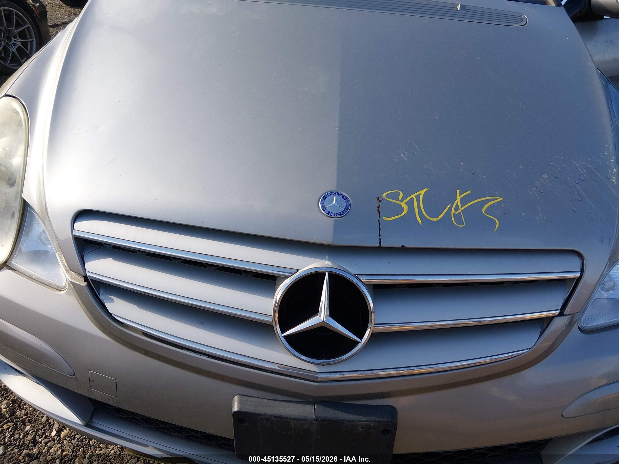2006 Mercedes-benz R 500 4matic Gold vin: 4JGCB75E46A015829