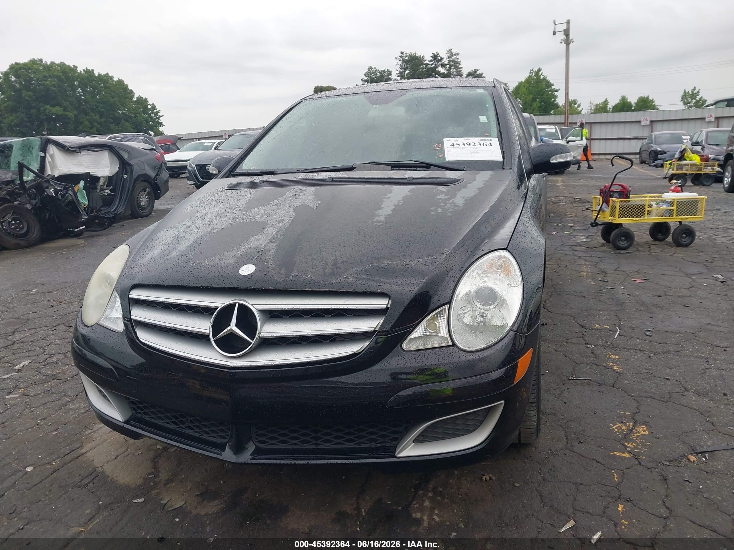 2006 Mercedes-benz R 500 4matic Черный vin: 4JGCB75E56A009375
