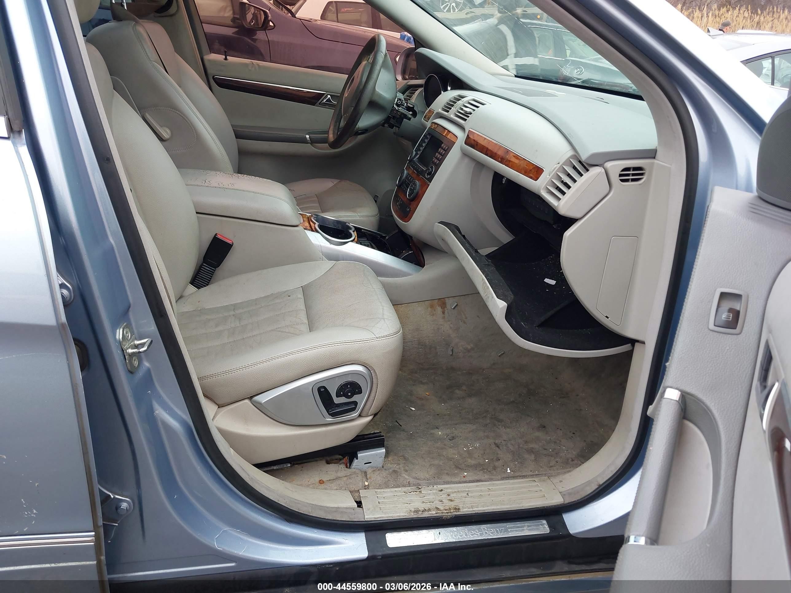 2006 Mercedes-benz R 500 4matic Light Blue vin: 4JGCB75E76A016294