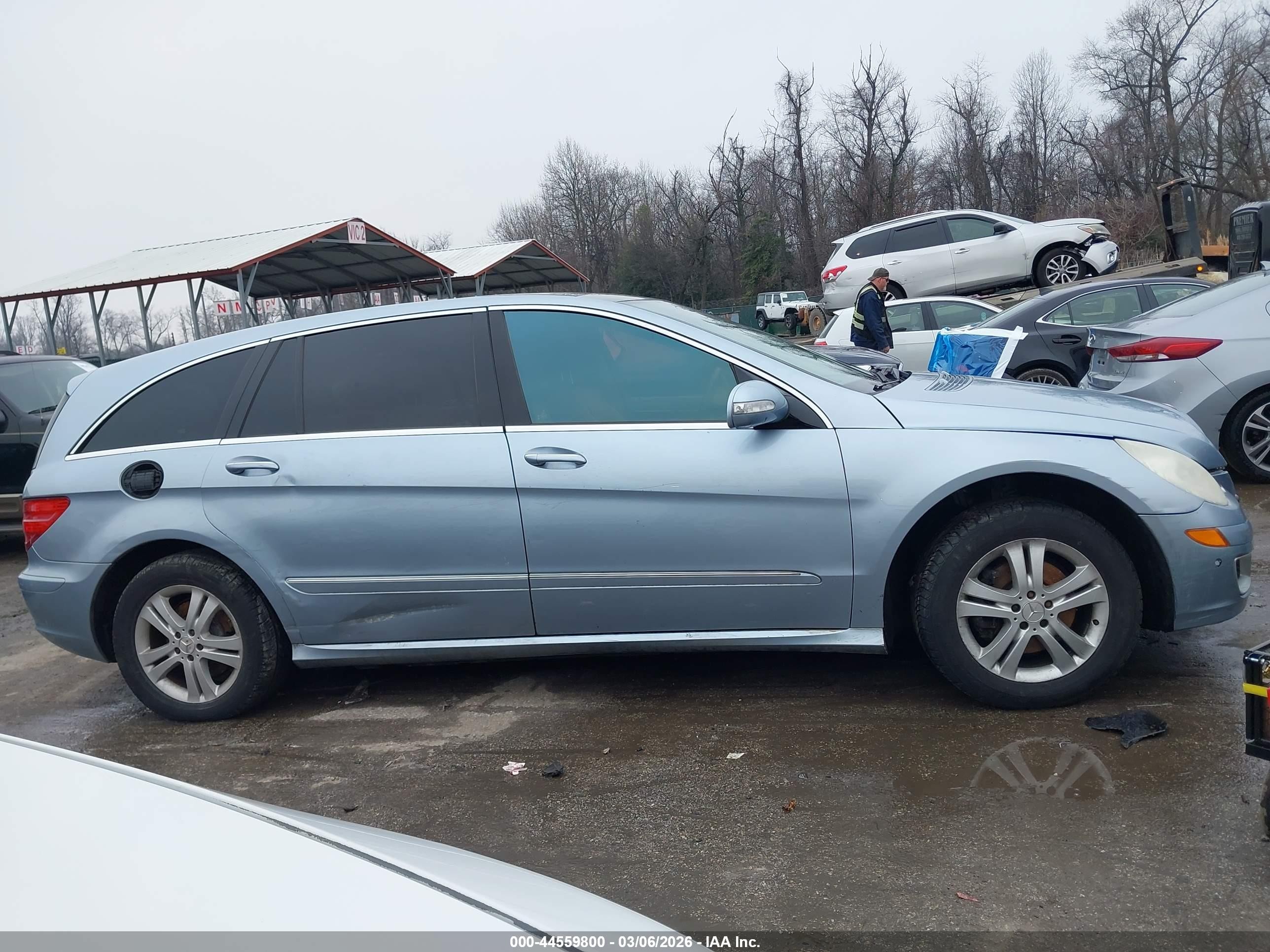 2006 Mercedes-benz R 500 4matic Light Blue vin: 4JGCB75E76A016294