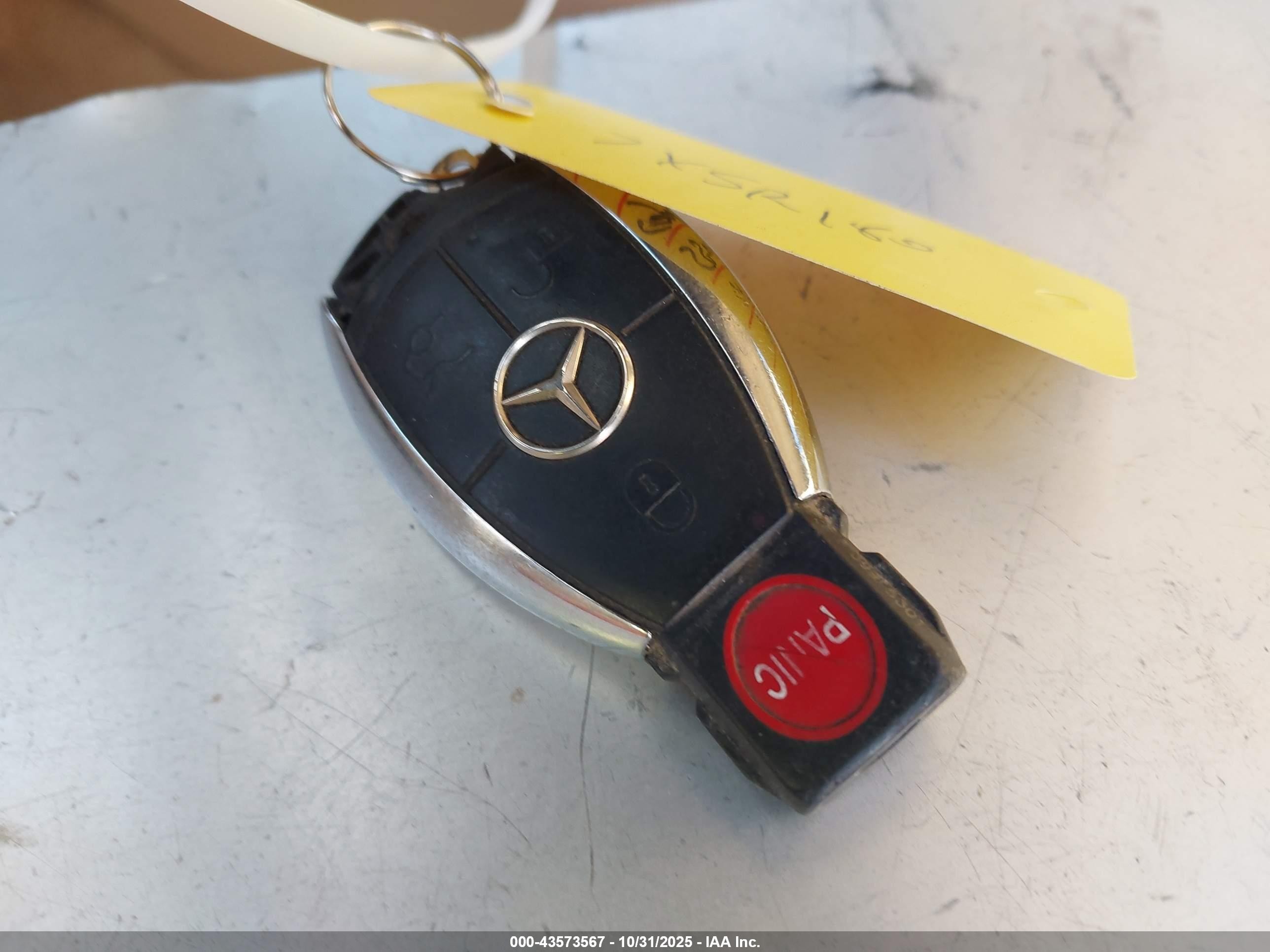 2006 Mercedes-benz R 500 4matic Белый vin: 4JGCB75E86A003845