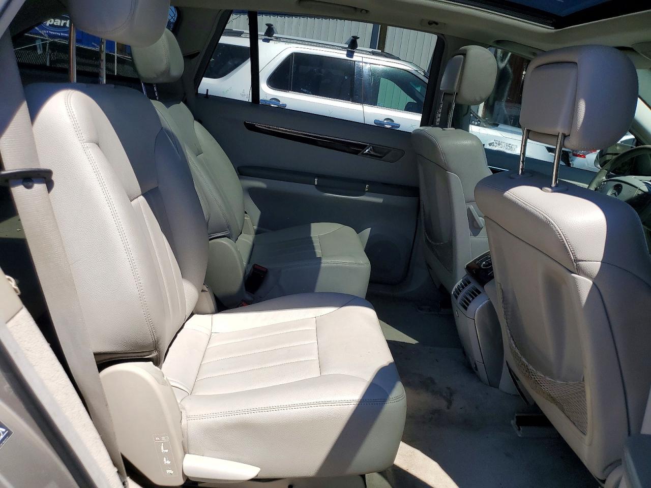 2006 Mercedes-benz R 500 Silver vin: 4JGCB75EX6A018444